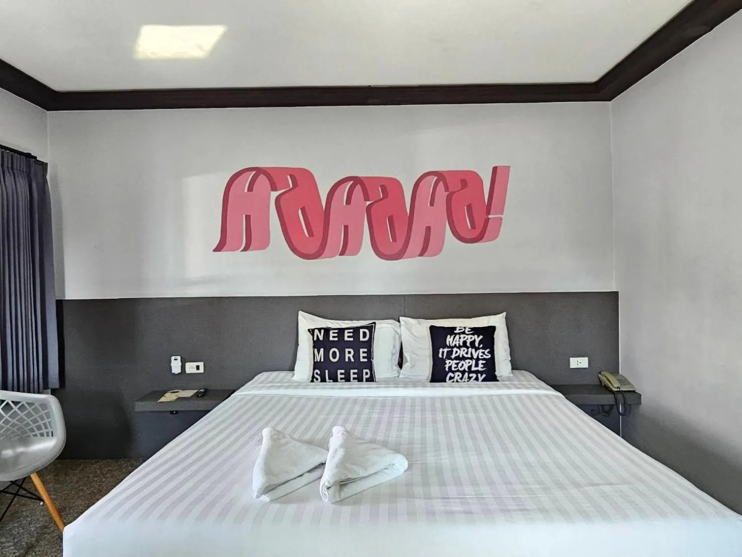 Bedroom, Bed in Paramount Palace Hotel Dannok