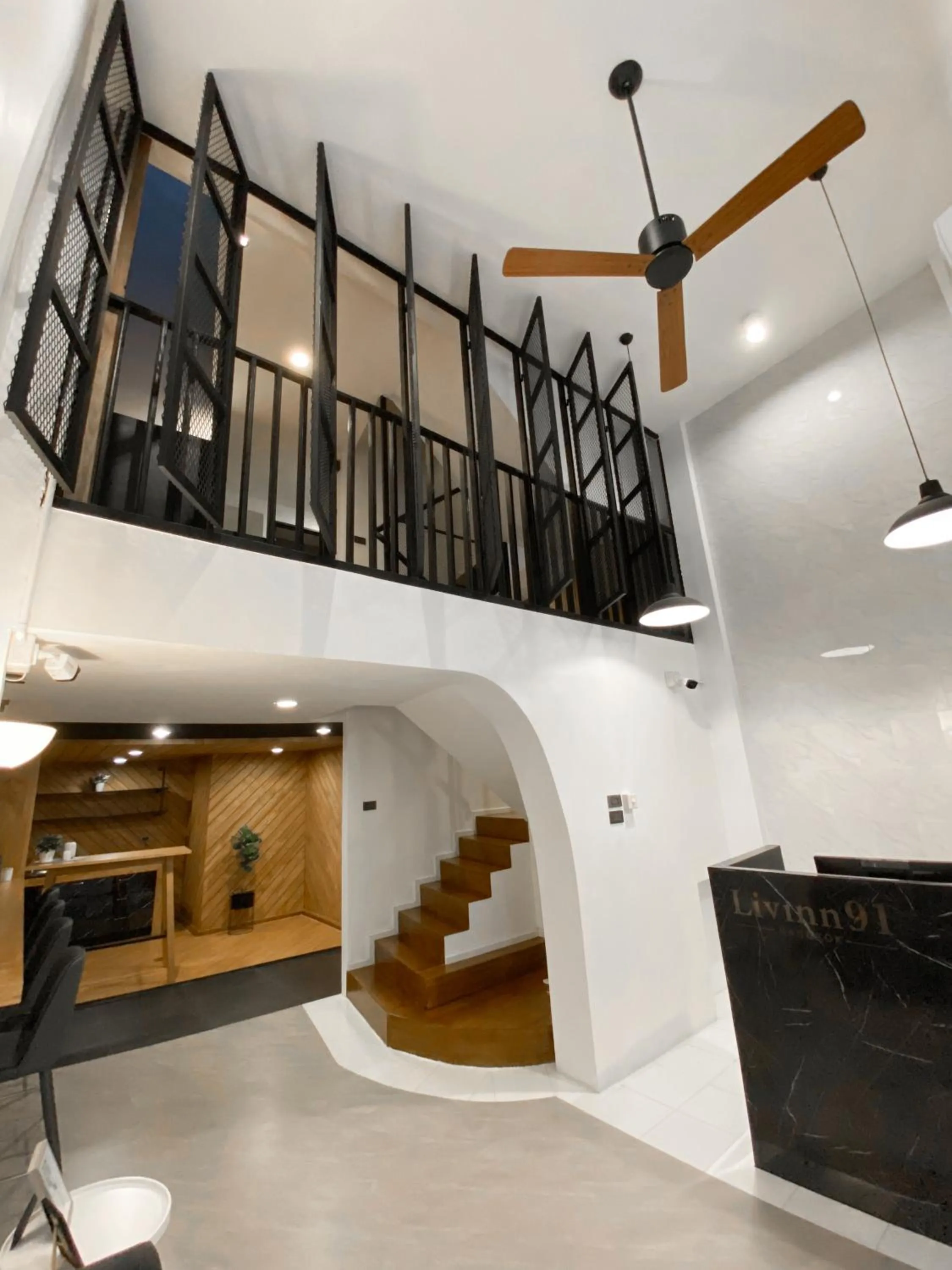 Coffee/tea facilities in Livinn91 Hotel