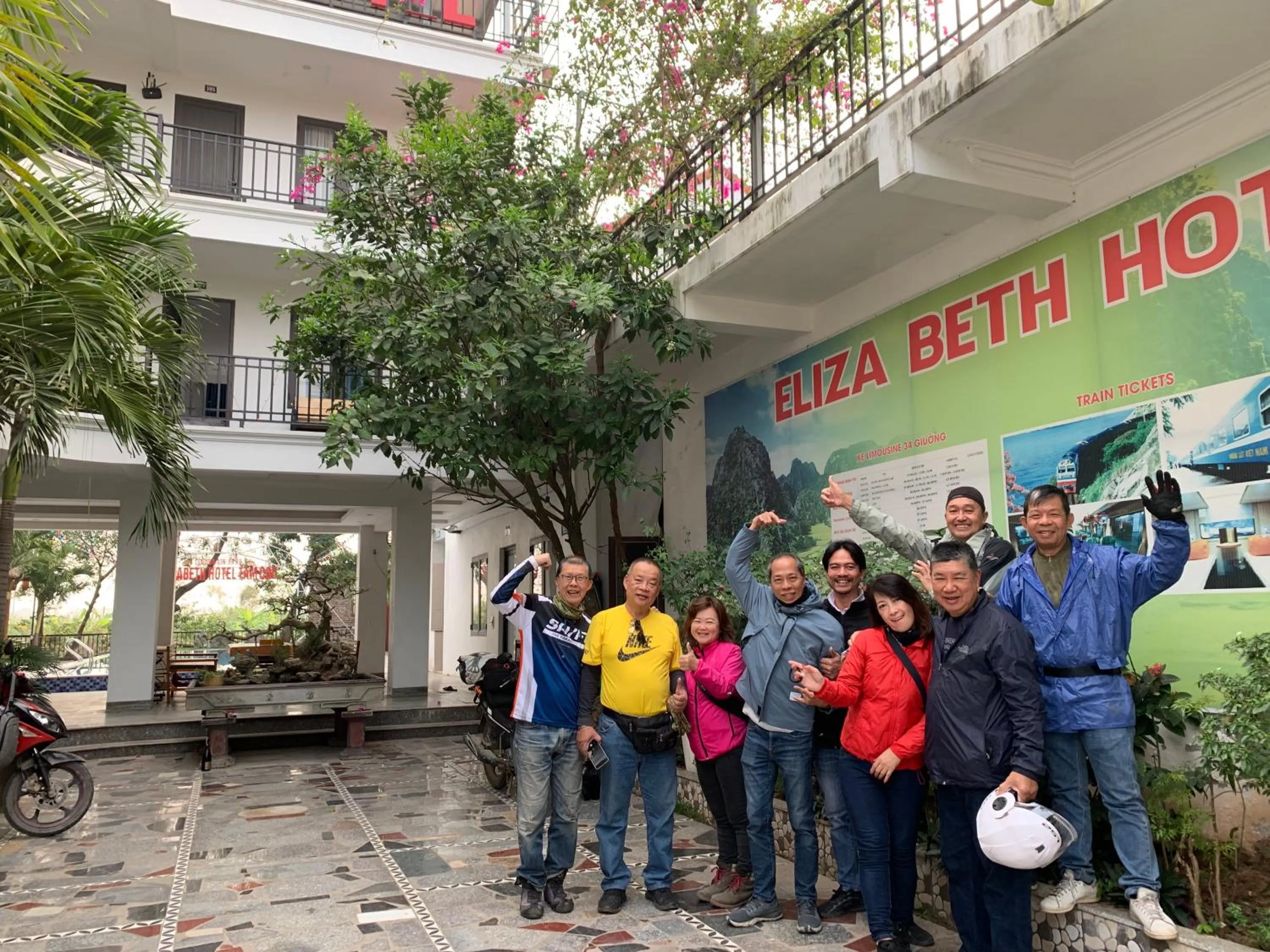 Day in Elizabeth Hotel Tam Coc