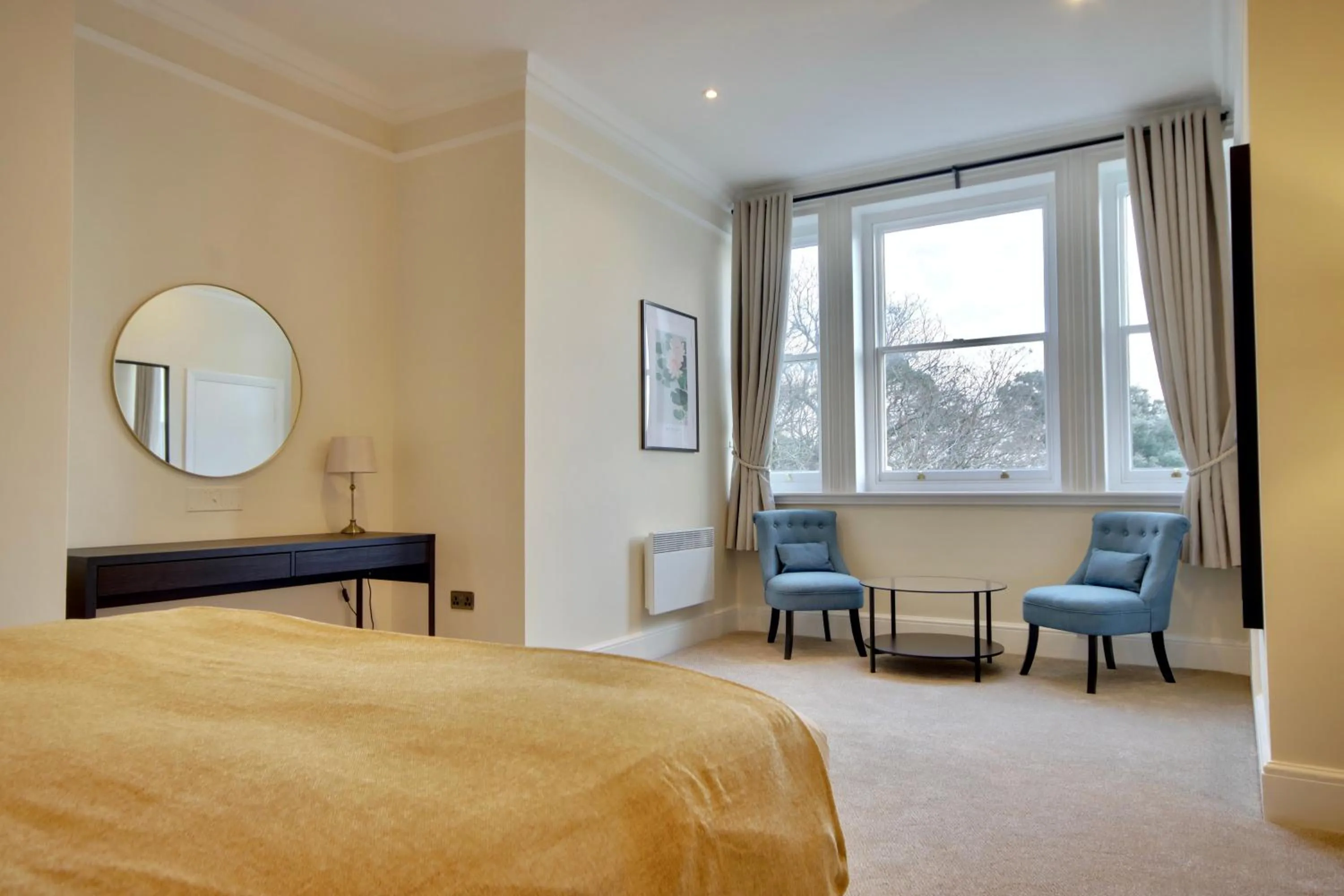 Photo of the whole room, Bed in Orange Grove Hotel & Gardens