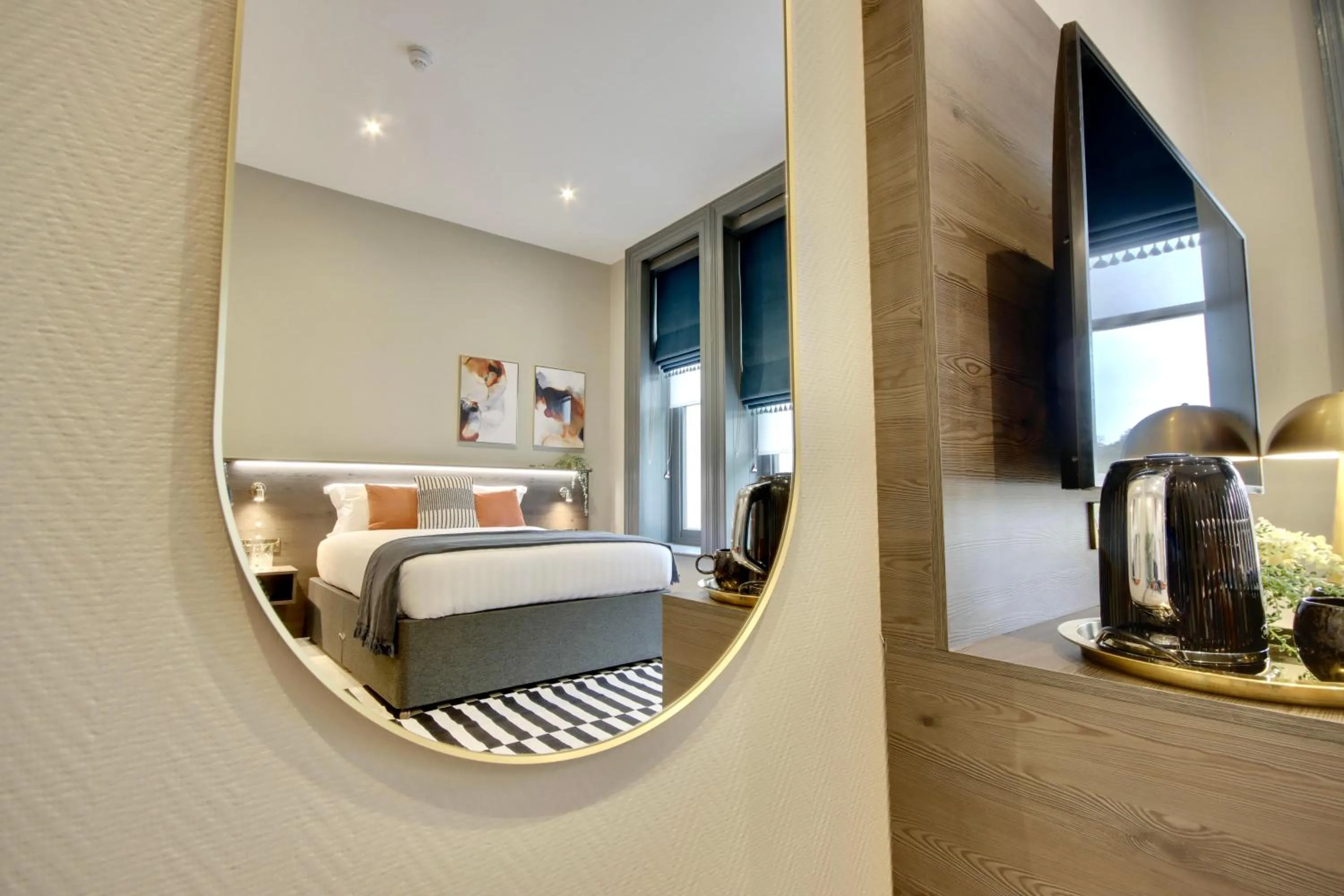 Bedroom, Bed in Orange Grove Hotel & Gardens