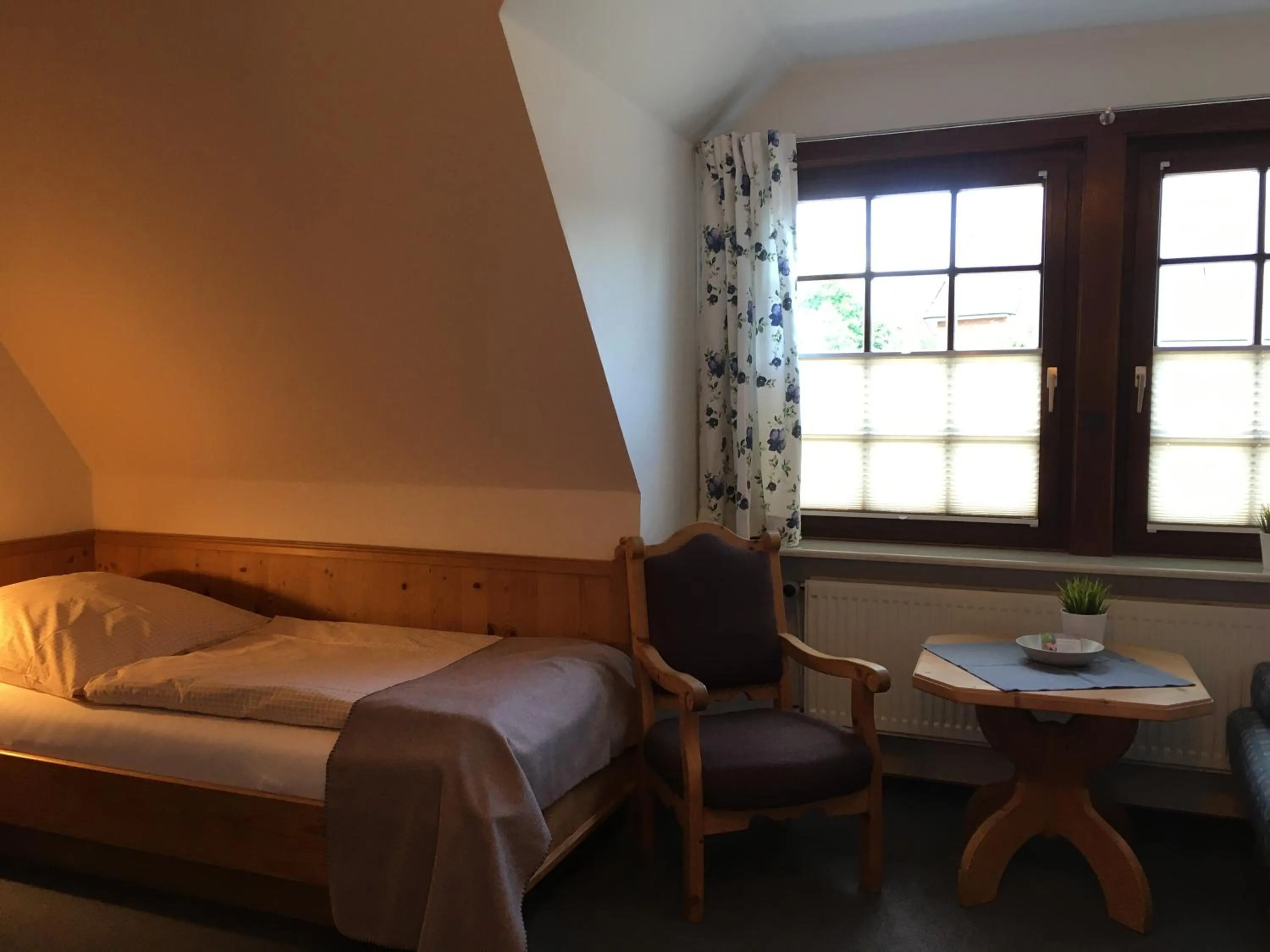 Photo of the whole room, Bed in Flair Landhotel Strengliner Mühle