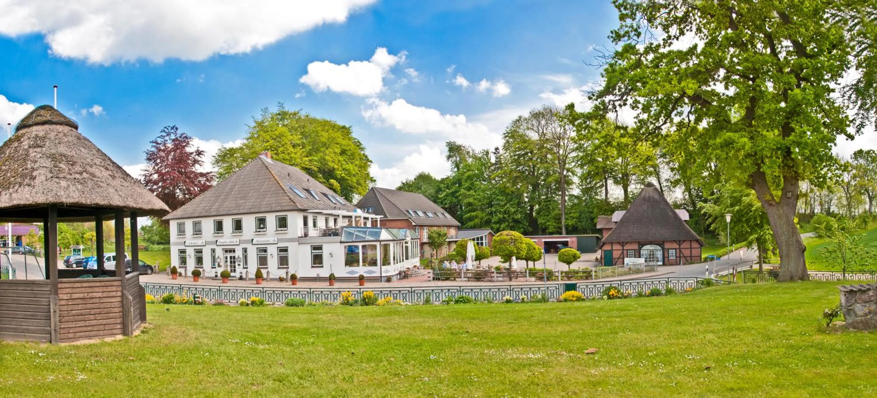 Property building in Flair Landhotel Strengliner Mühle