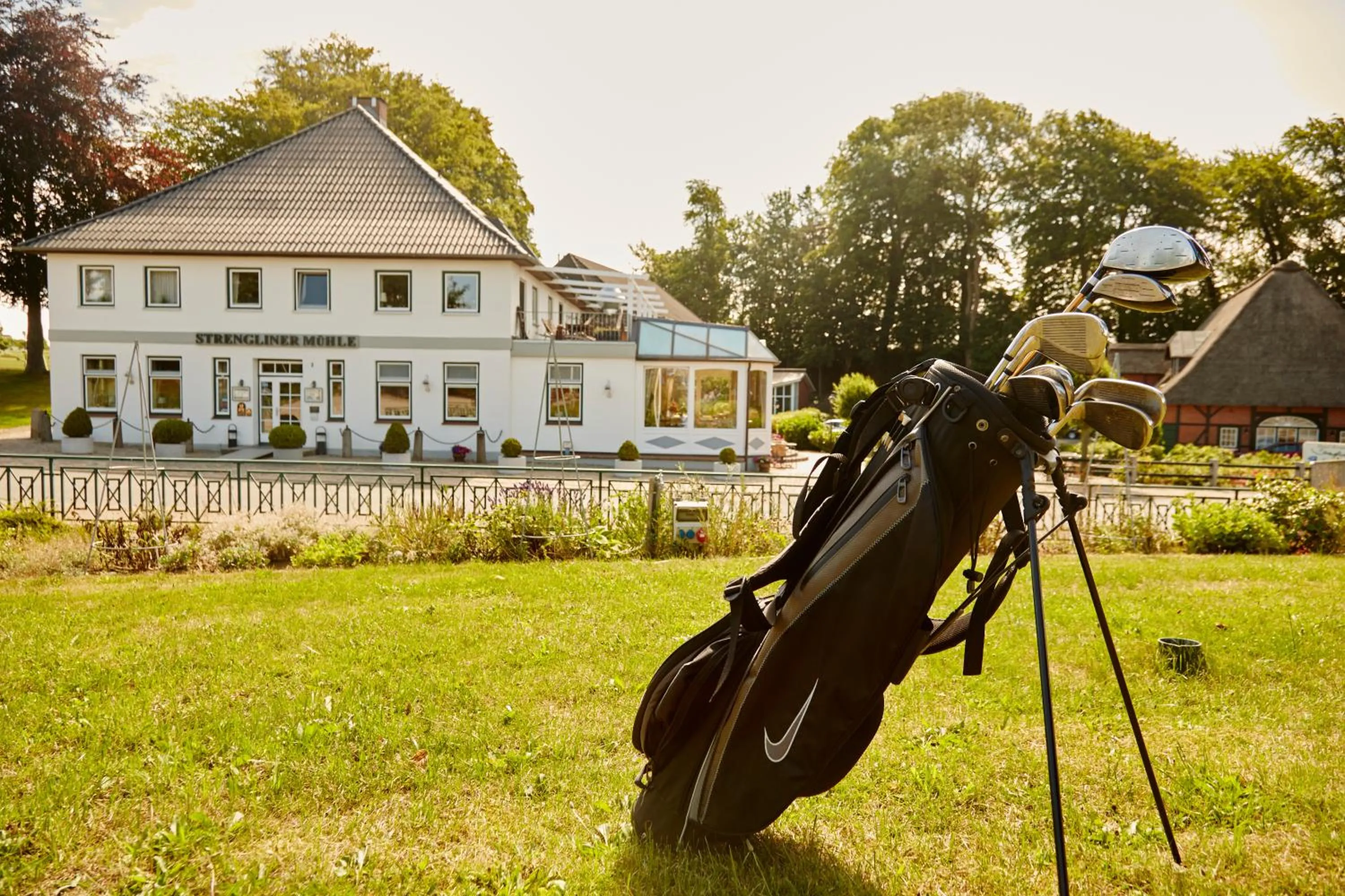 Golfcourse in Flair Landhotel Strengliner Mühle