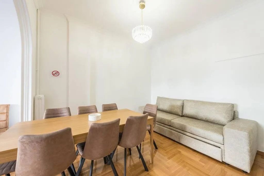 Victoria Supreme Suite