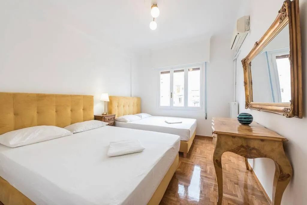 Bed in Victoria Supreme Suite