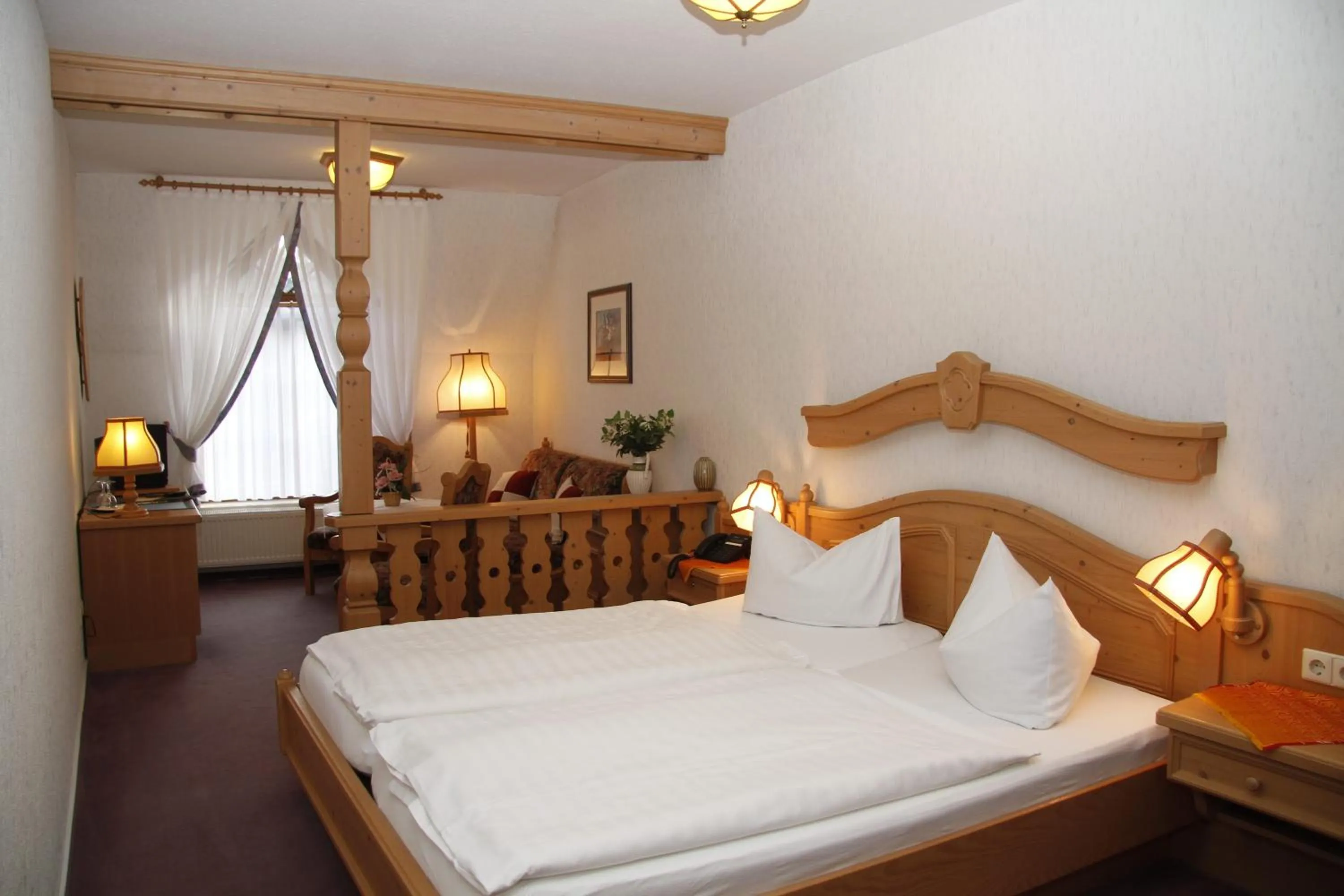 Photo of the whole room, Bed in Hotel Zum Bürgergarten