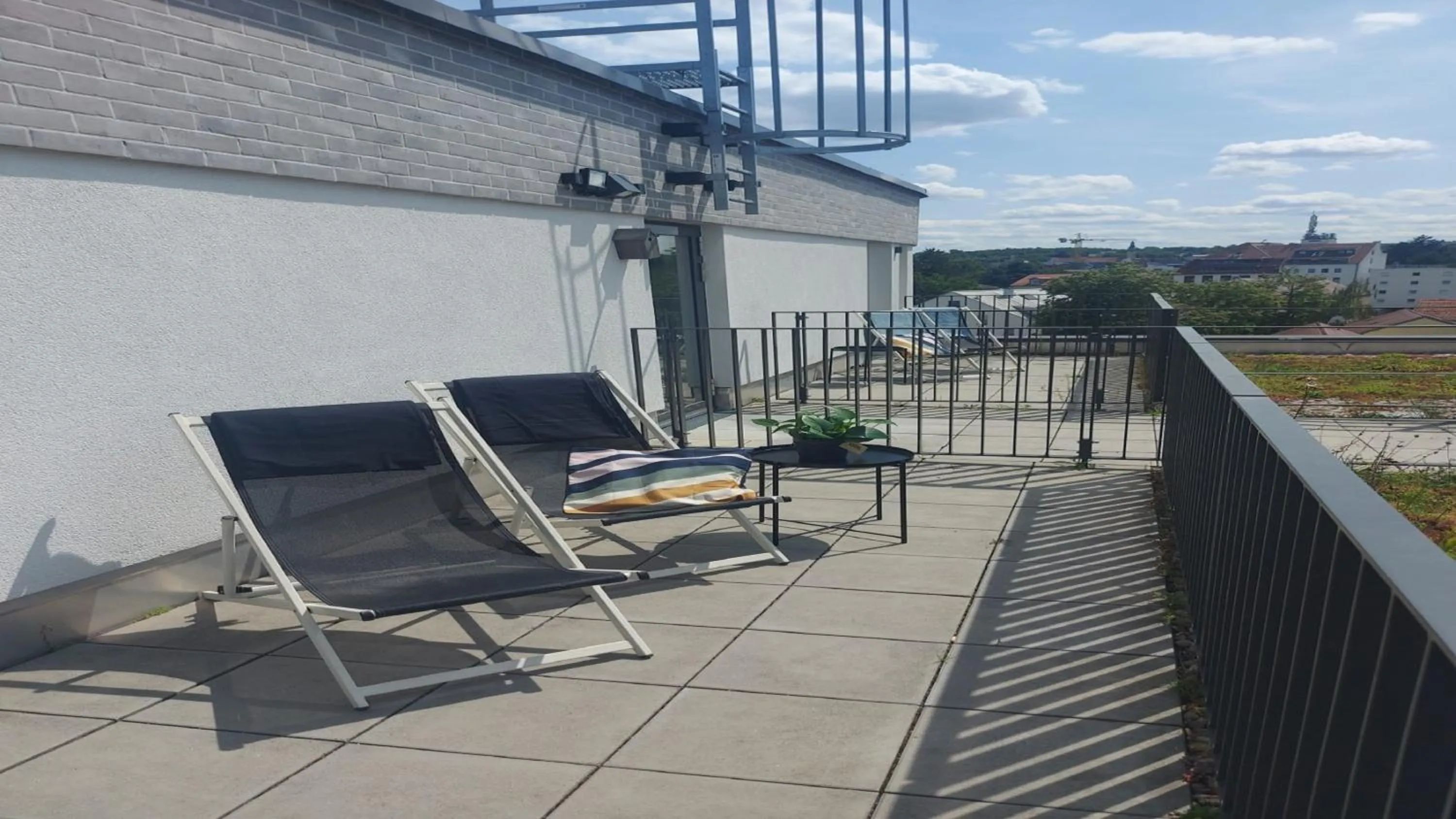 Photo of the whole room in Holiday Inn - the niu, Sparrow Regensburg by IHG