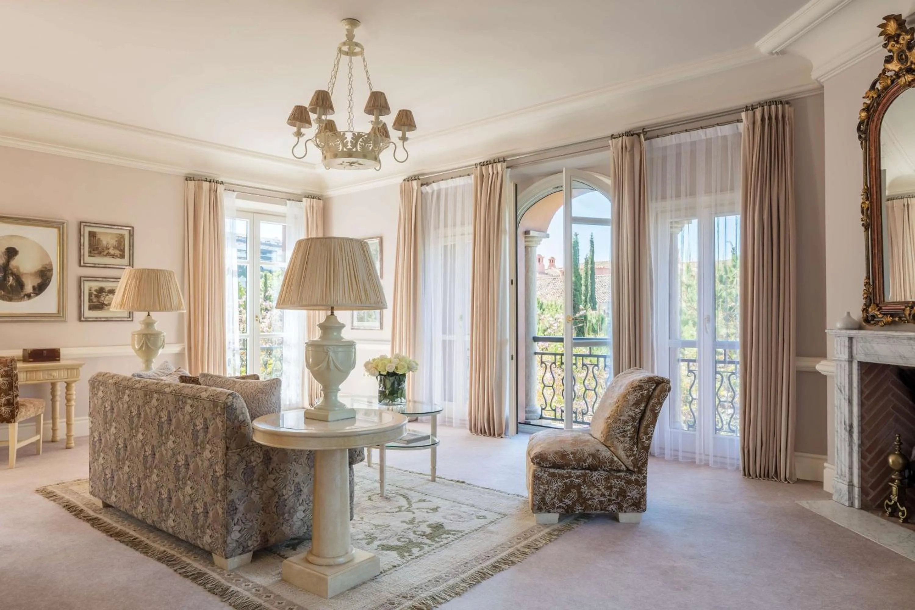 Photo of the whole room in Anantara Villas & Suites Marbella Benahavis