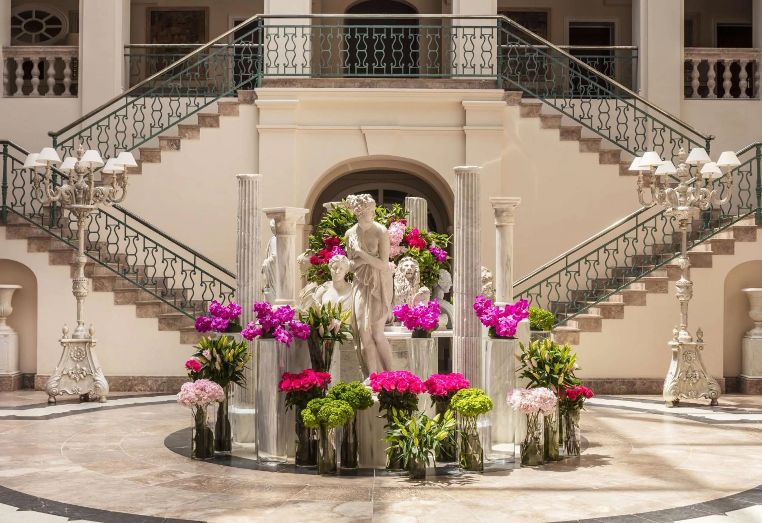 Lobby or reception in Anantara Villas & Suites Marbella Benahavis