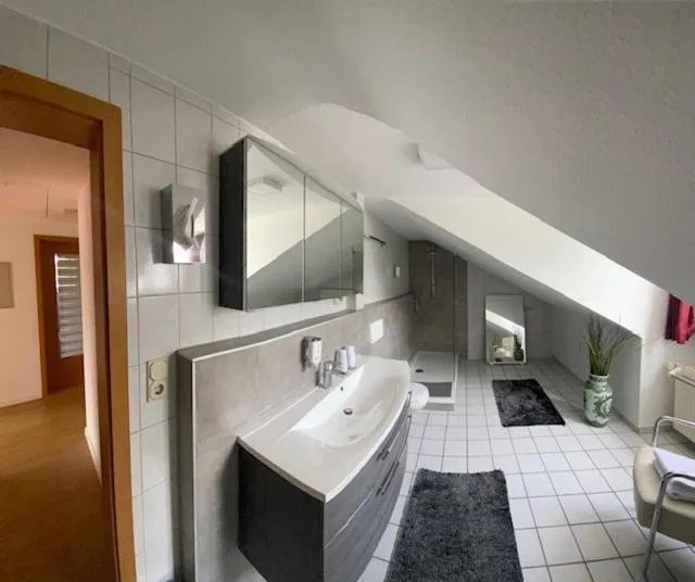 Photo of the whole room in Stadthotel Geis