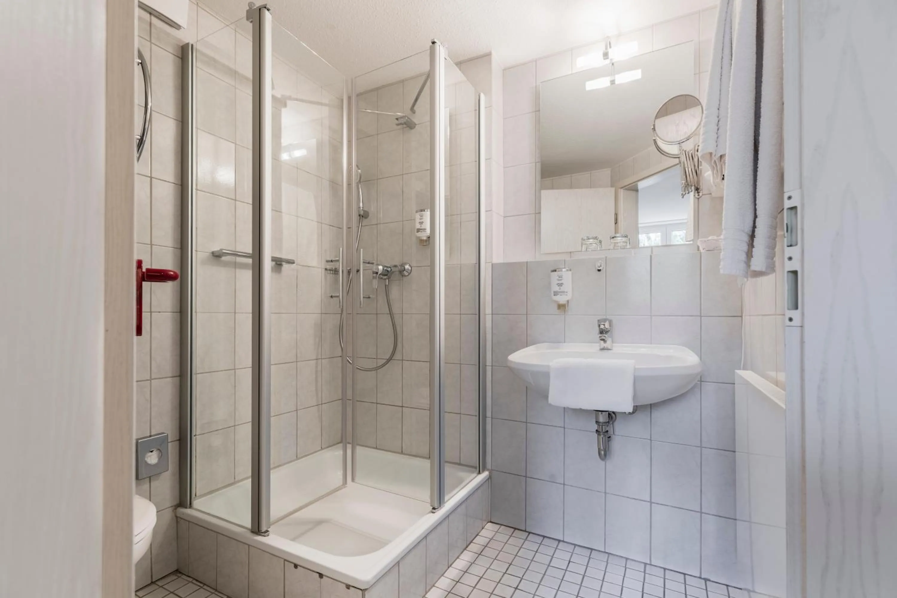 Bathroom in Stadthotel Geis