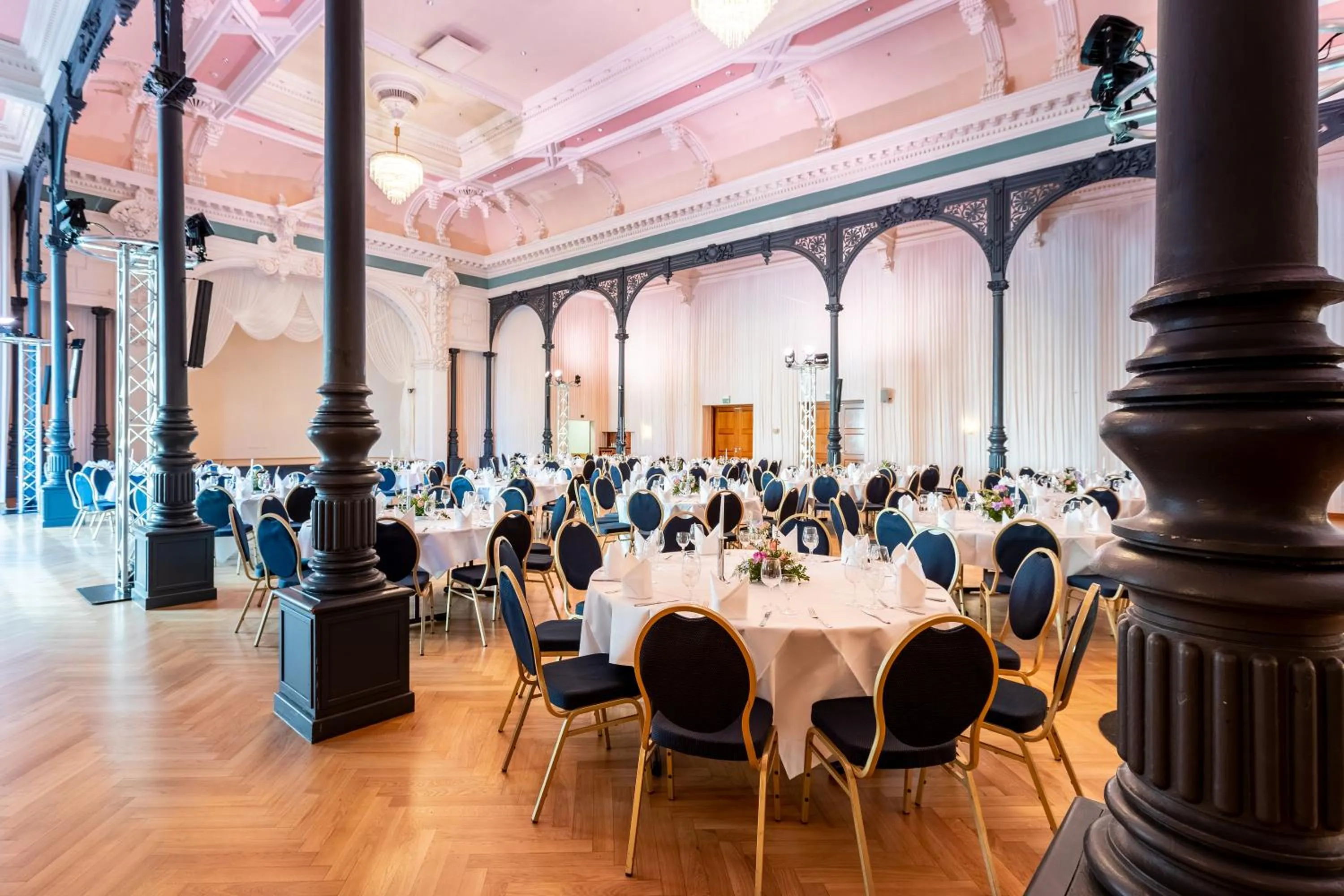 Banquet/Function facilities in mightyTwice Hotel Dresden