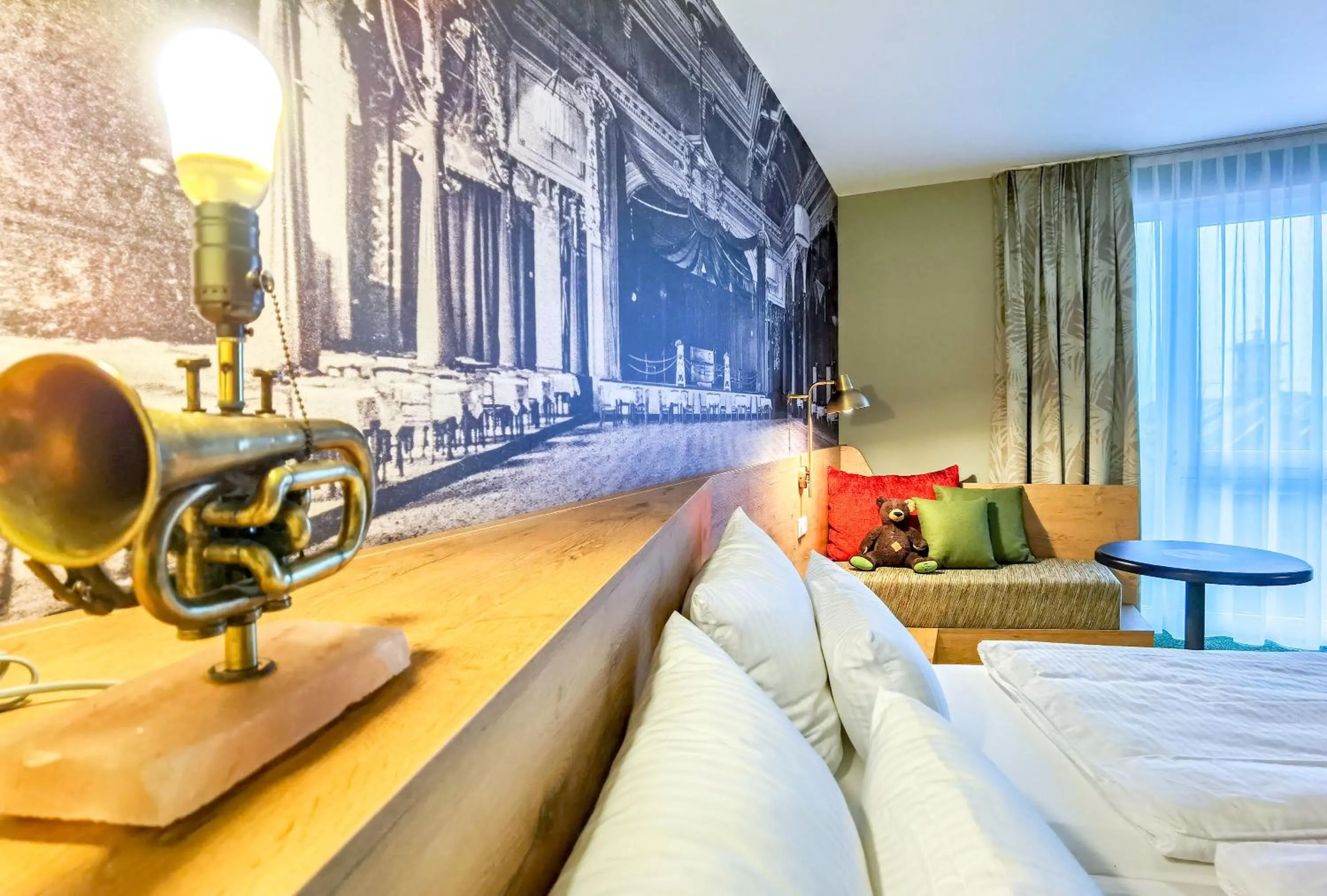 Photo of the whole room in mightyTwice Hotel Dresden