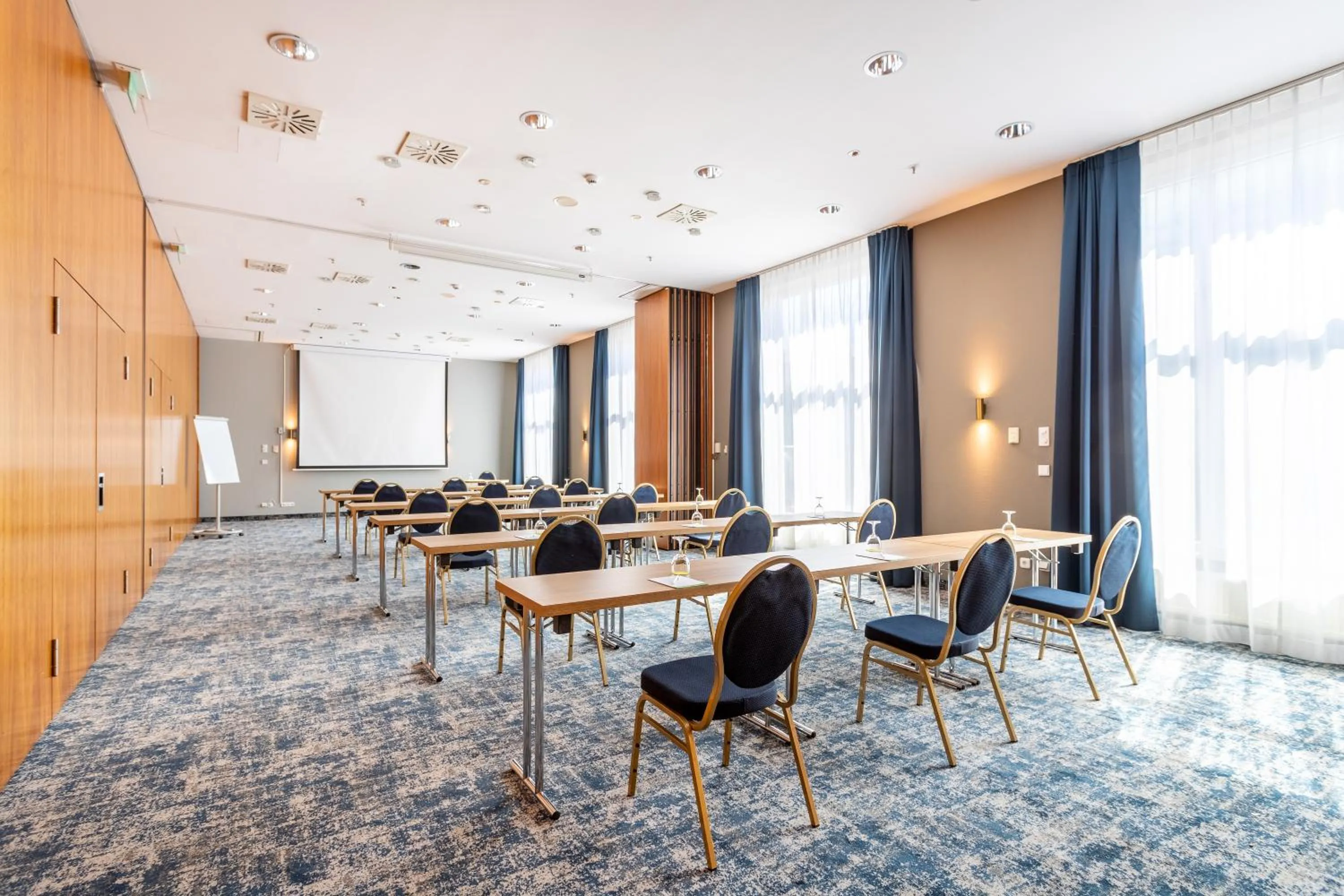 Meeting/conference room in mightyTwice Hotel Dresden