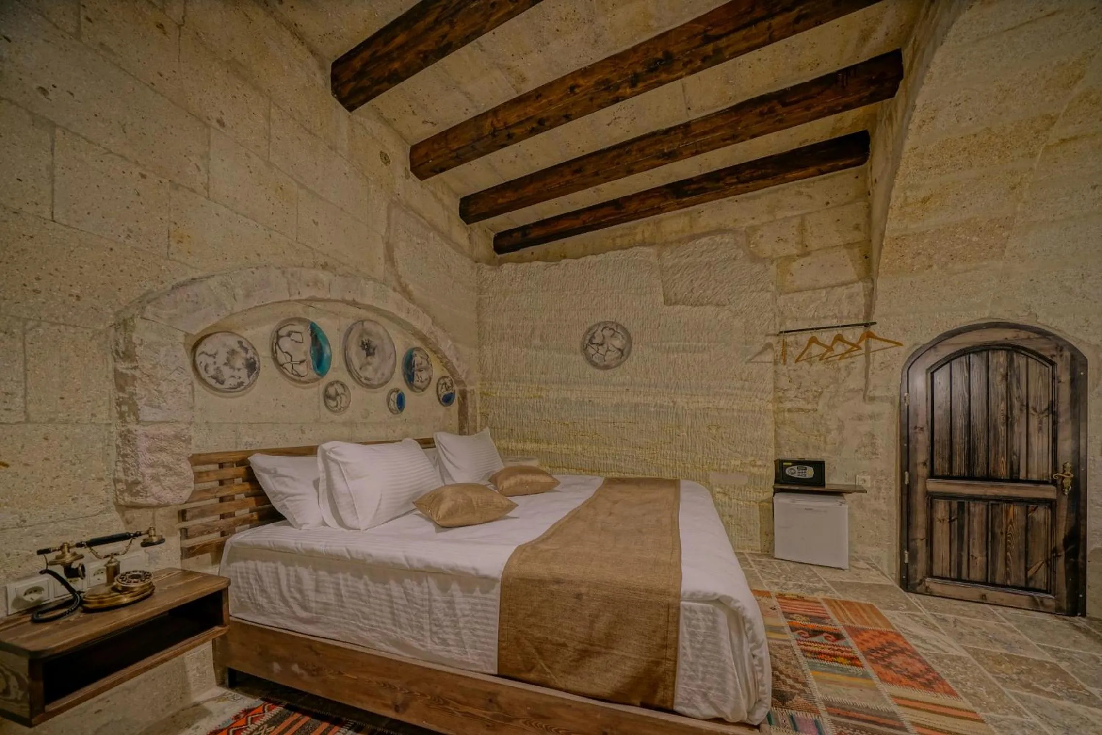 Bed in Arinna Cappadocia