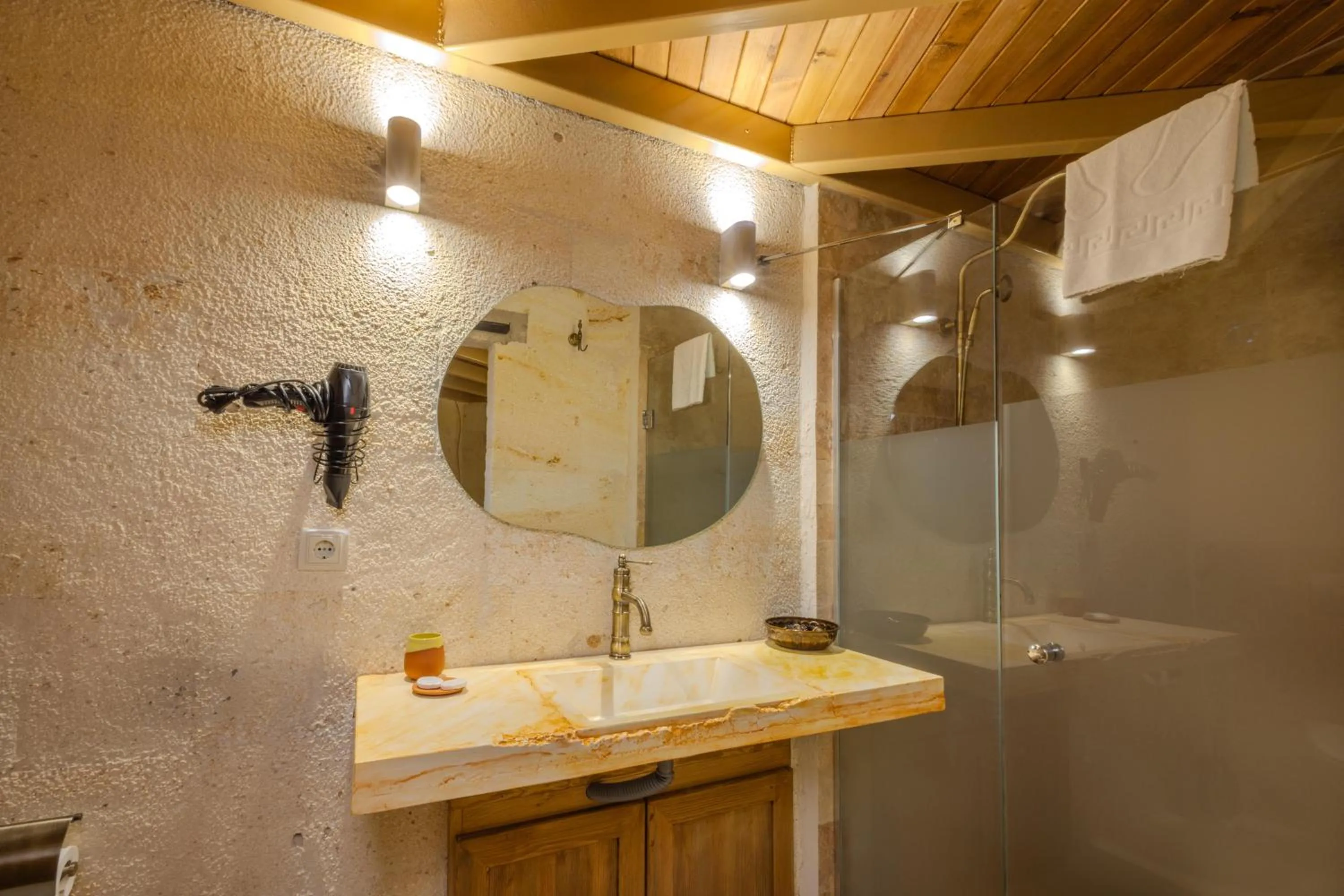 Bathroom in Arinna Cappadocia