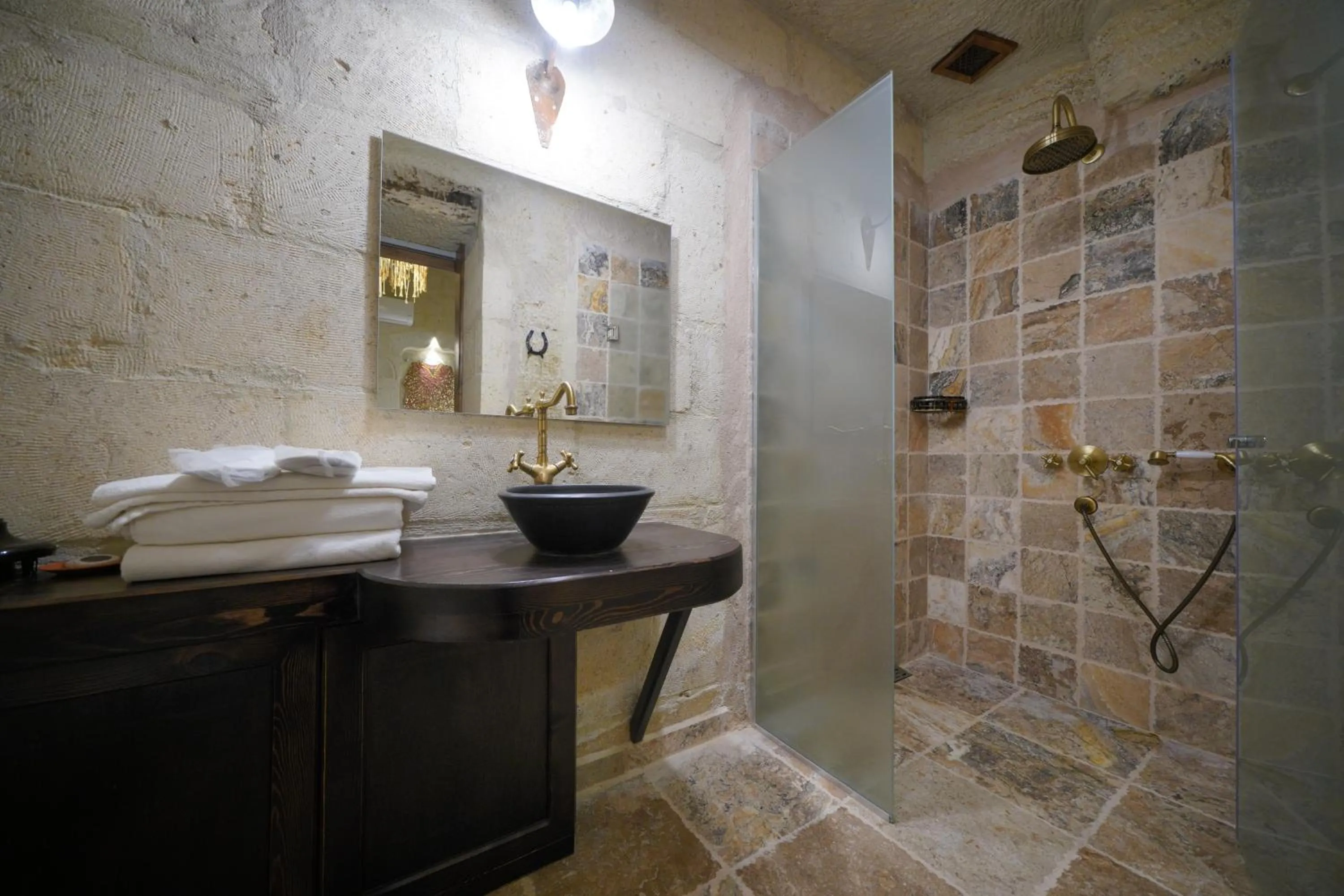 Bathroom in Arinna Cappadocia