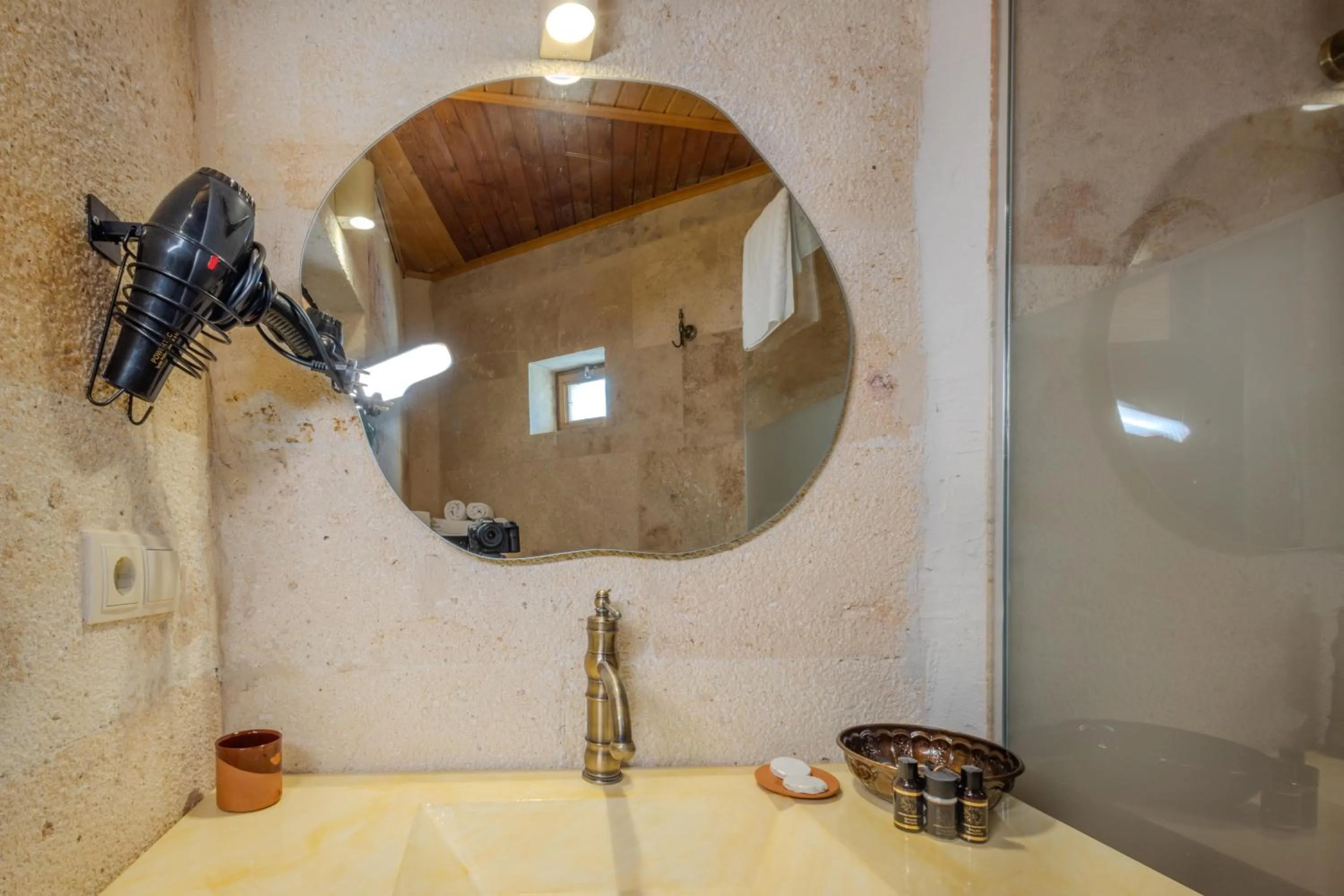 Bathroom in Arinna Cappadocia