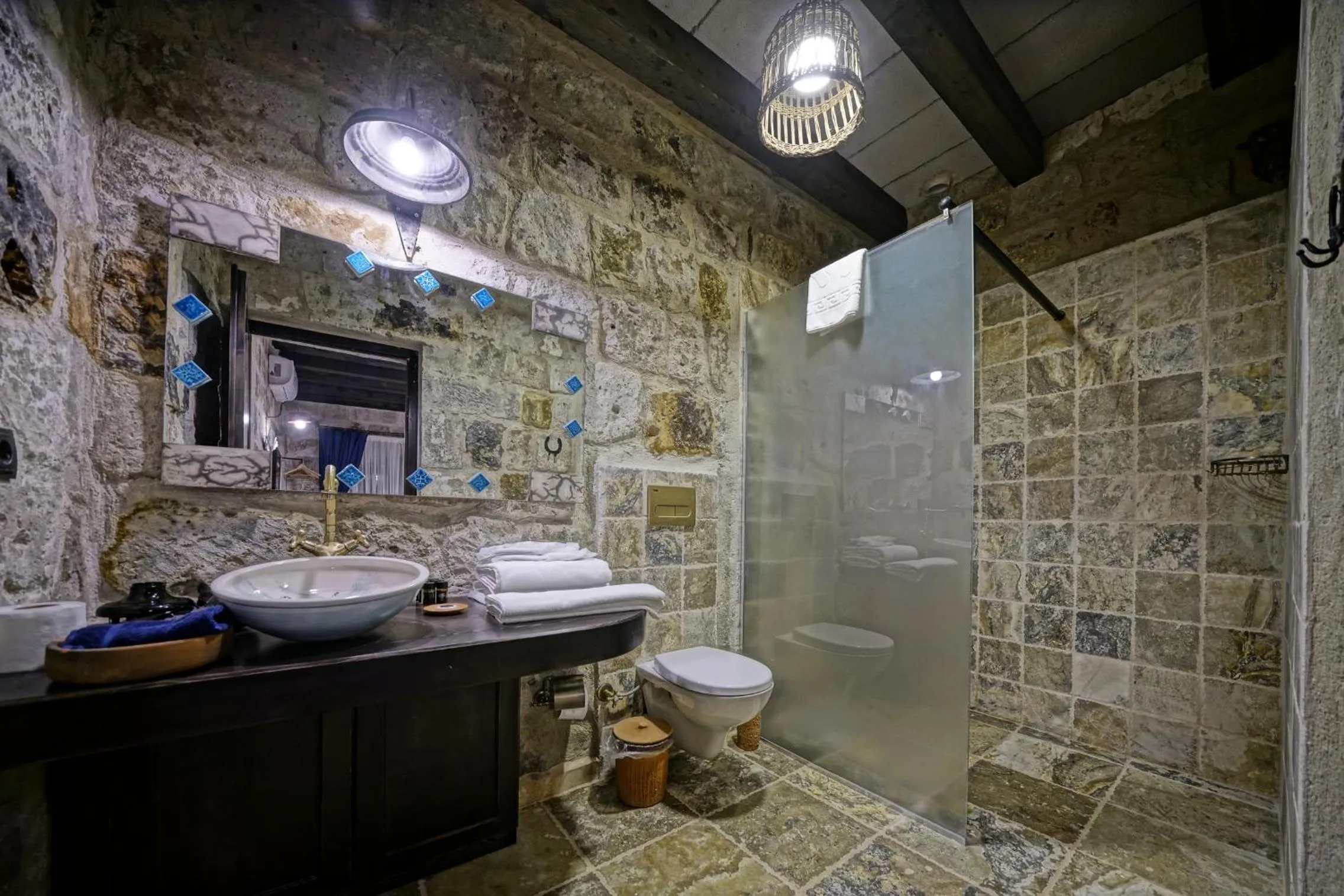 Shower in Arinna Cappadocia