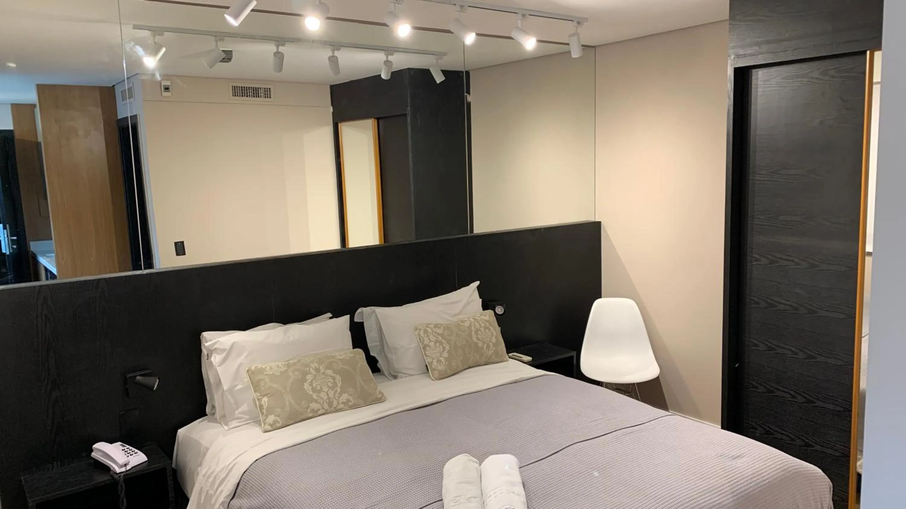 Bed in HOTEL SHOPPING VILA OLIMPIA