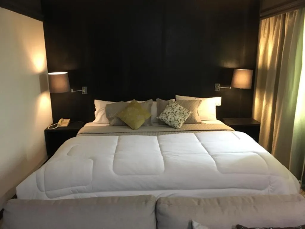 Property building, Bed in HOTEL SHOPPING VILA OLIMPIA