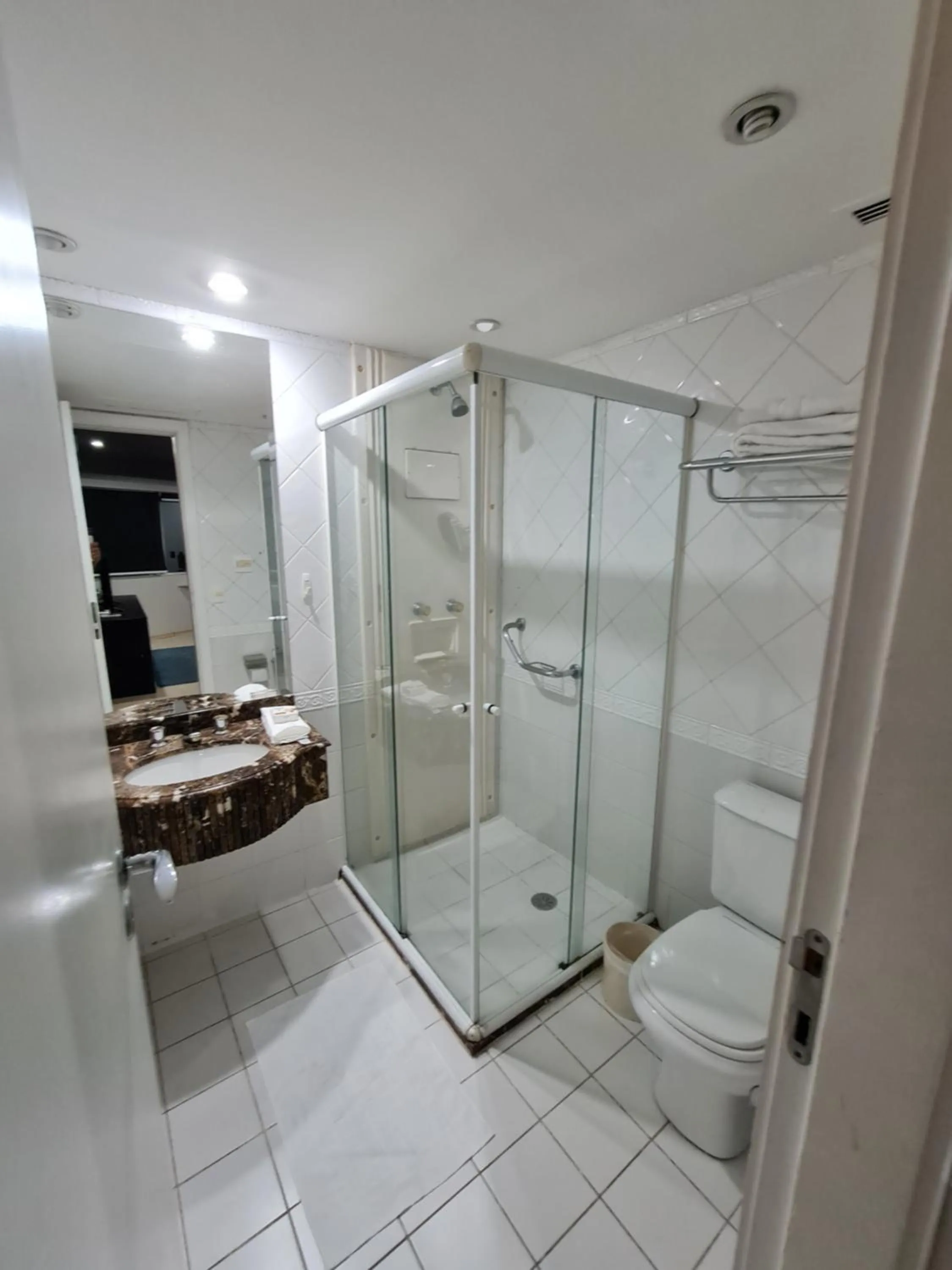 HOTEL SHOPPING VILA OLIMPIA