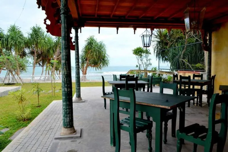 Restaurant/places to eat in Guru Beach Resort