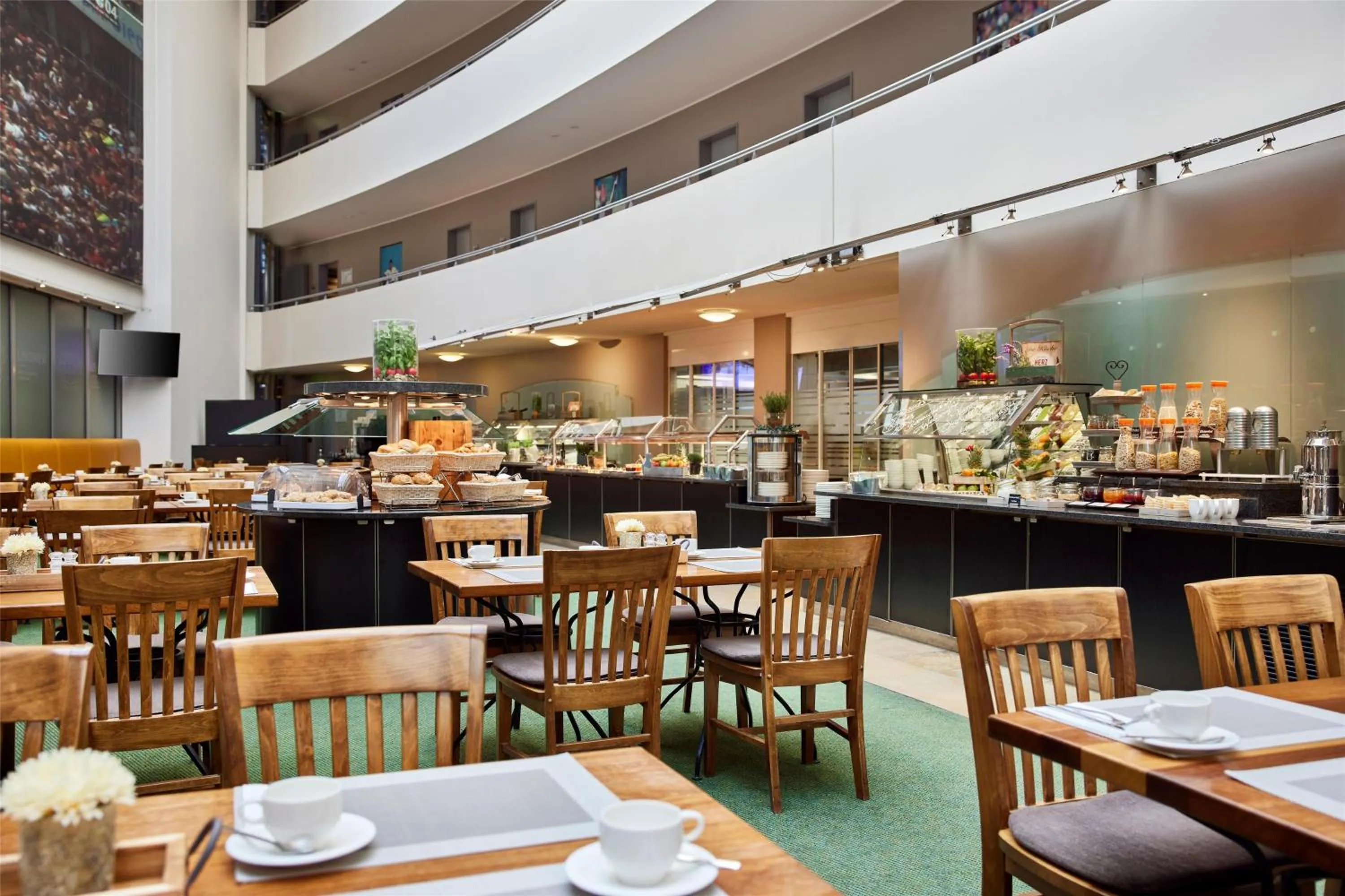 Restaurant/places to eat in Lindner Hotel Leverkusen BayArena, part of JdV by Hyatt