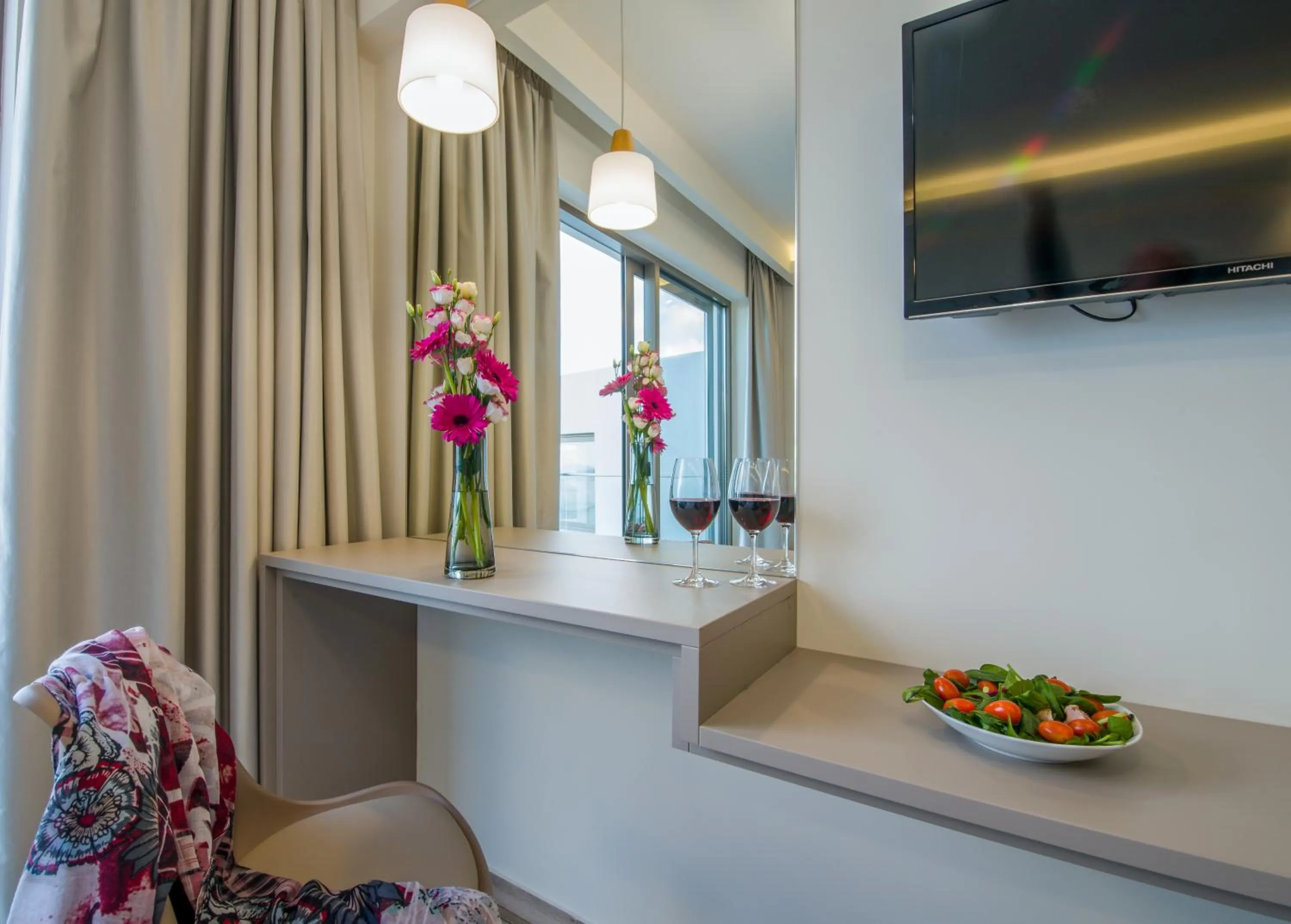 TV and multimedia in Incognito Creta Luxury Suites and More