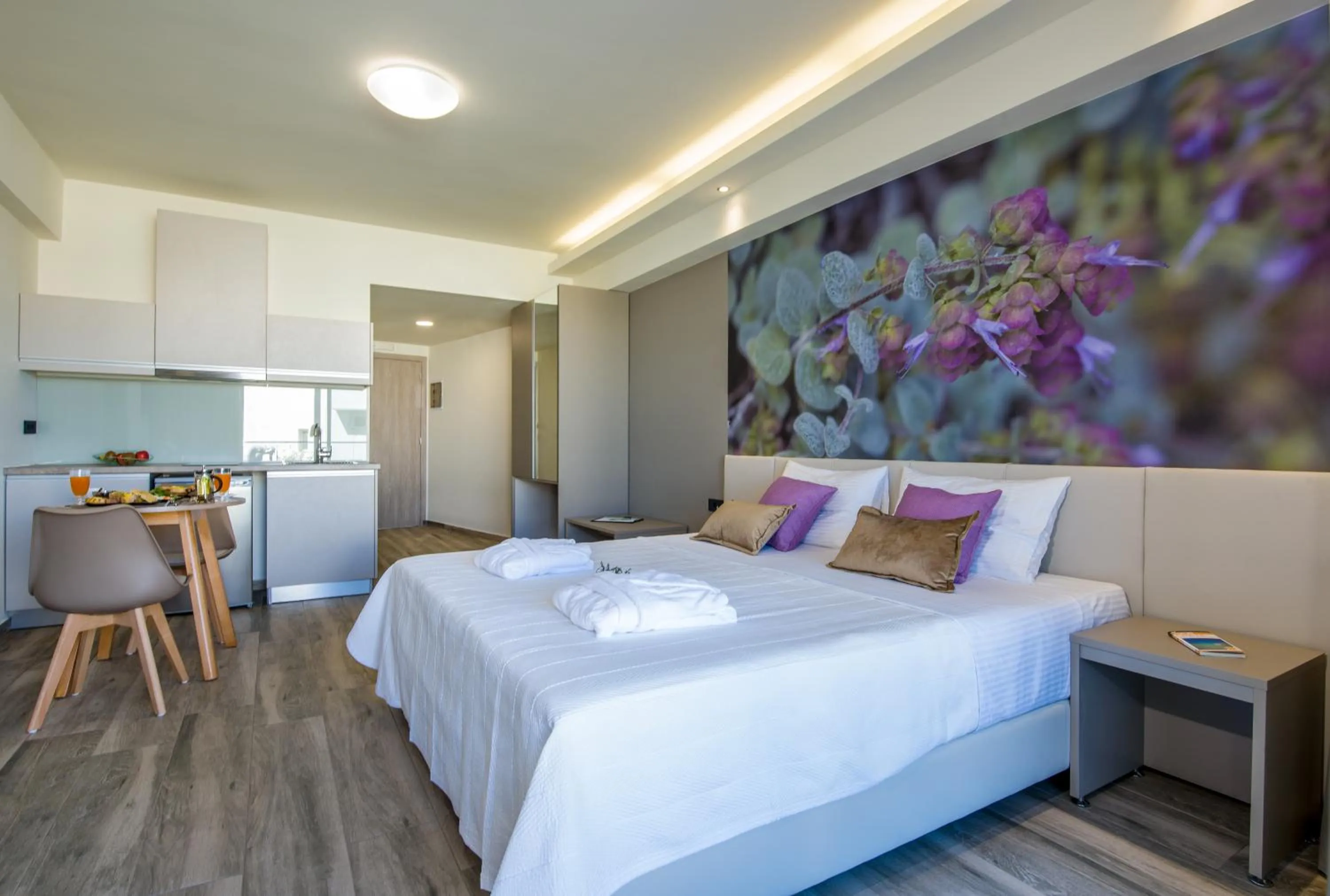 Bed in Incognito Creta Luxury Suites and More