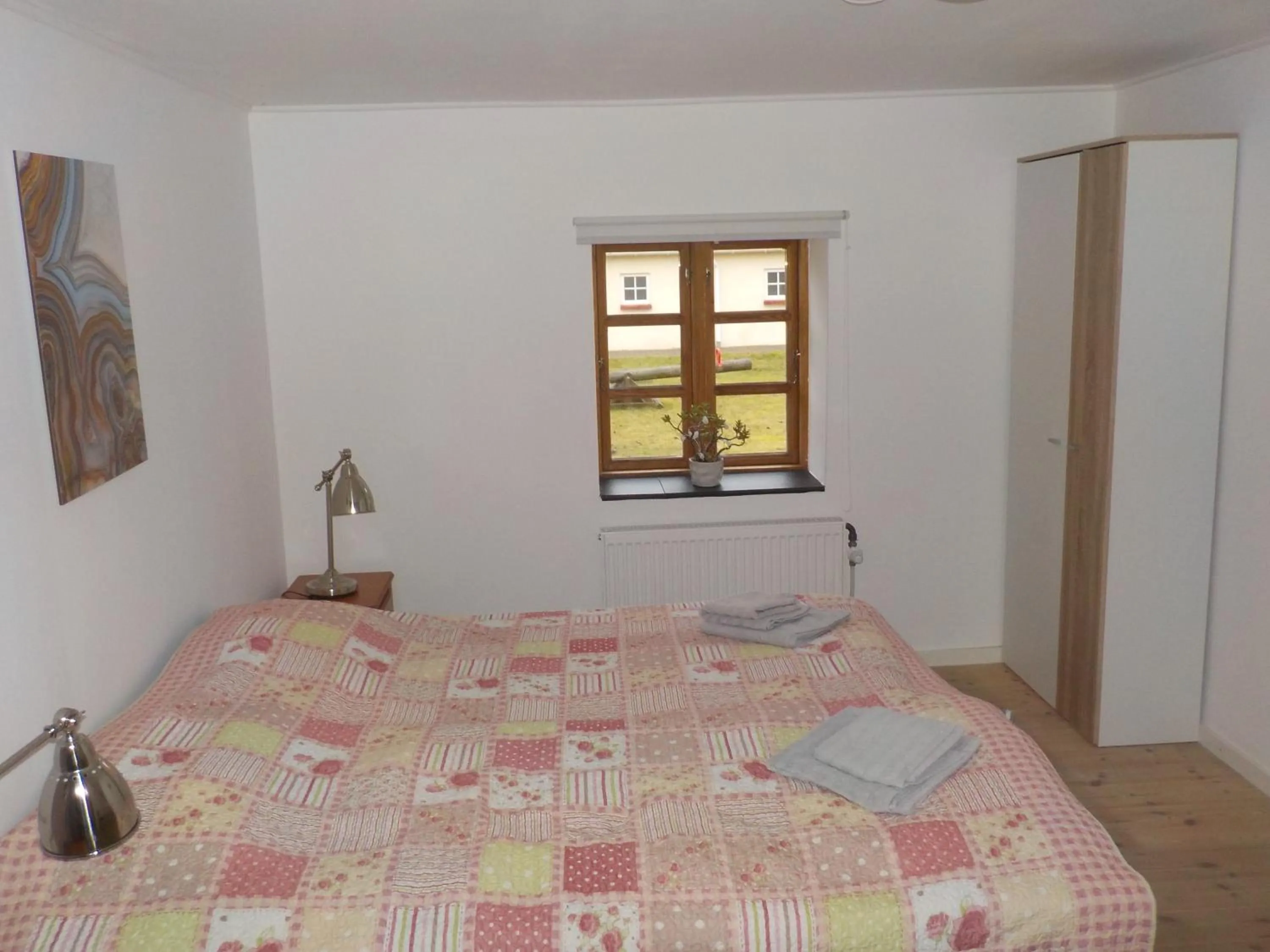 Bedroom, Bed in Lyngsågaard K