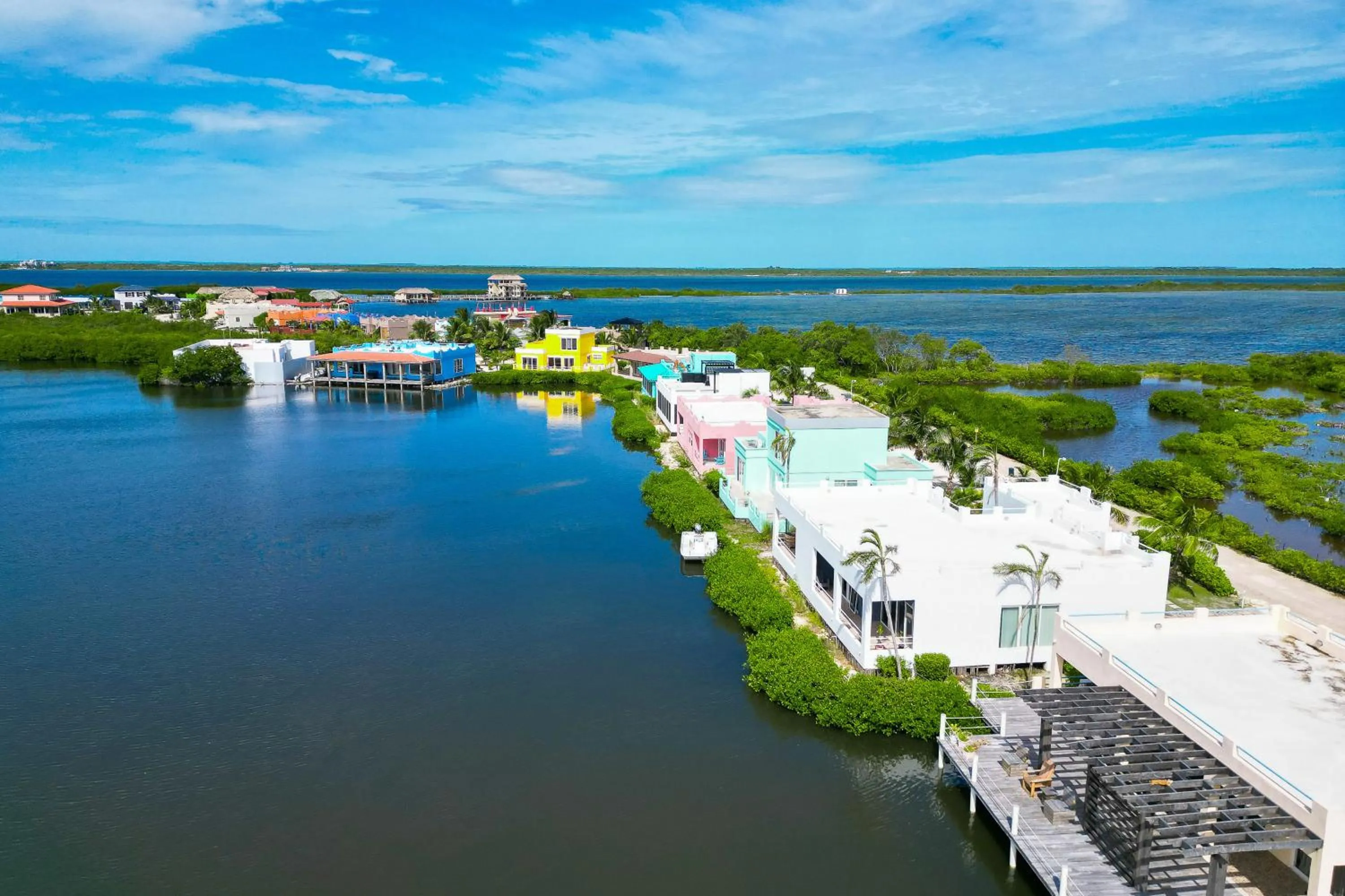 Suite E302 @ Mara Laguna