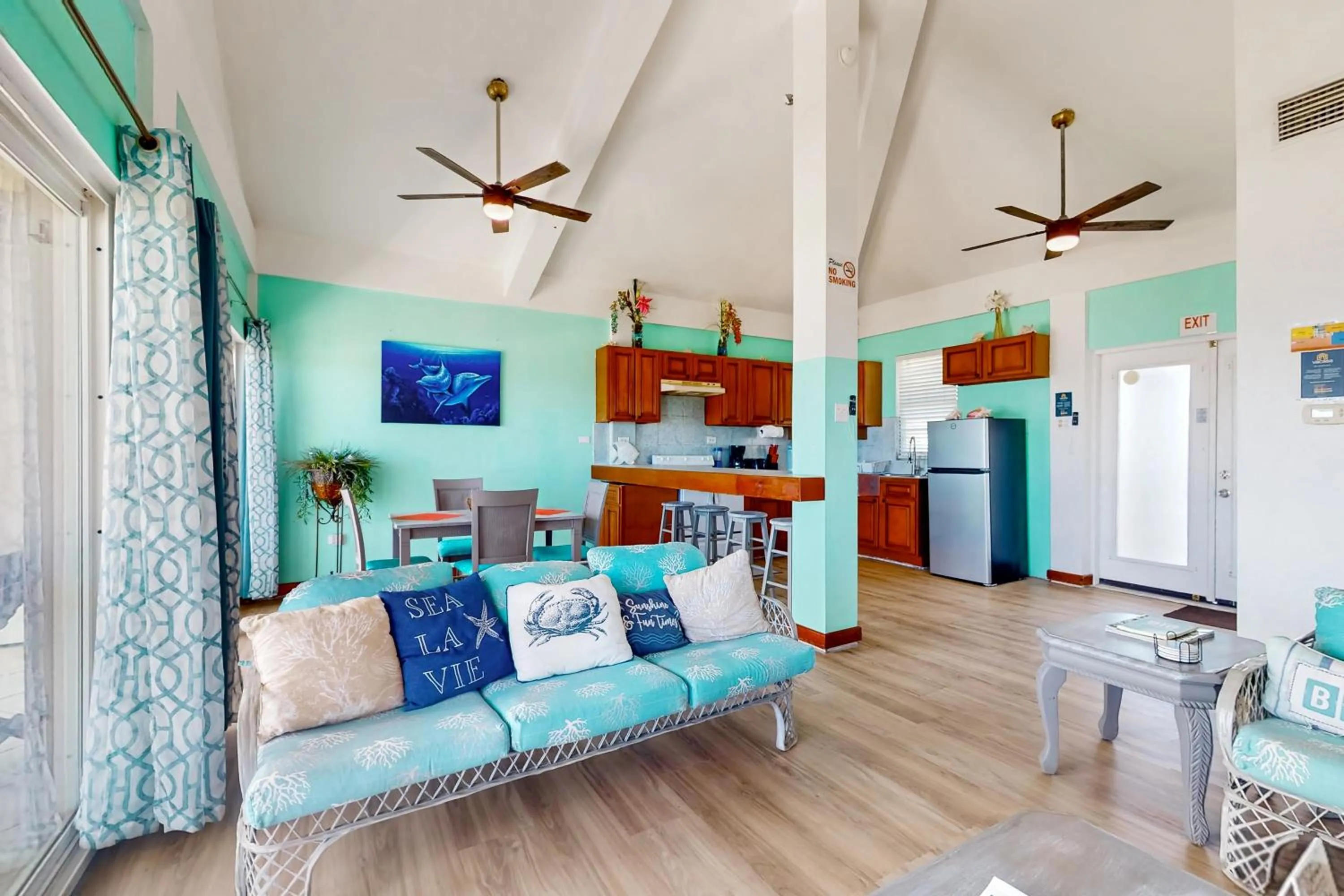 Suite E302 @ Mara Laguna