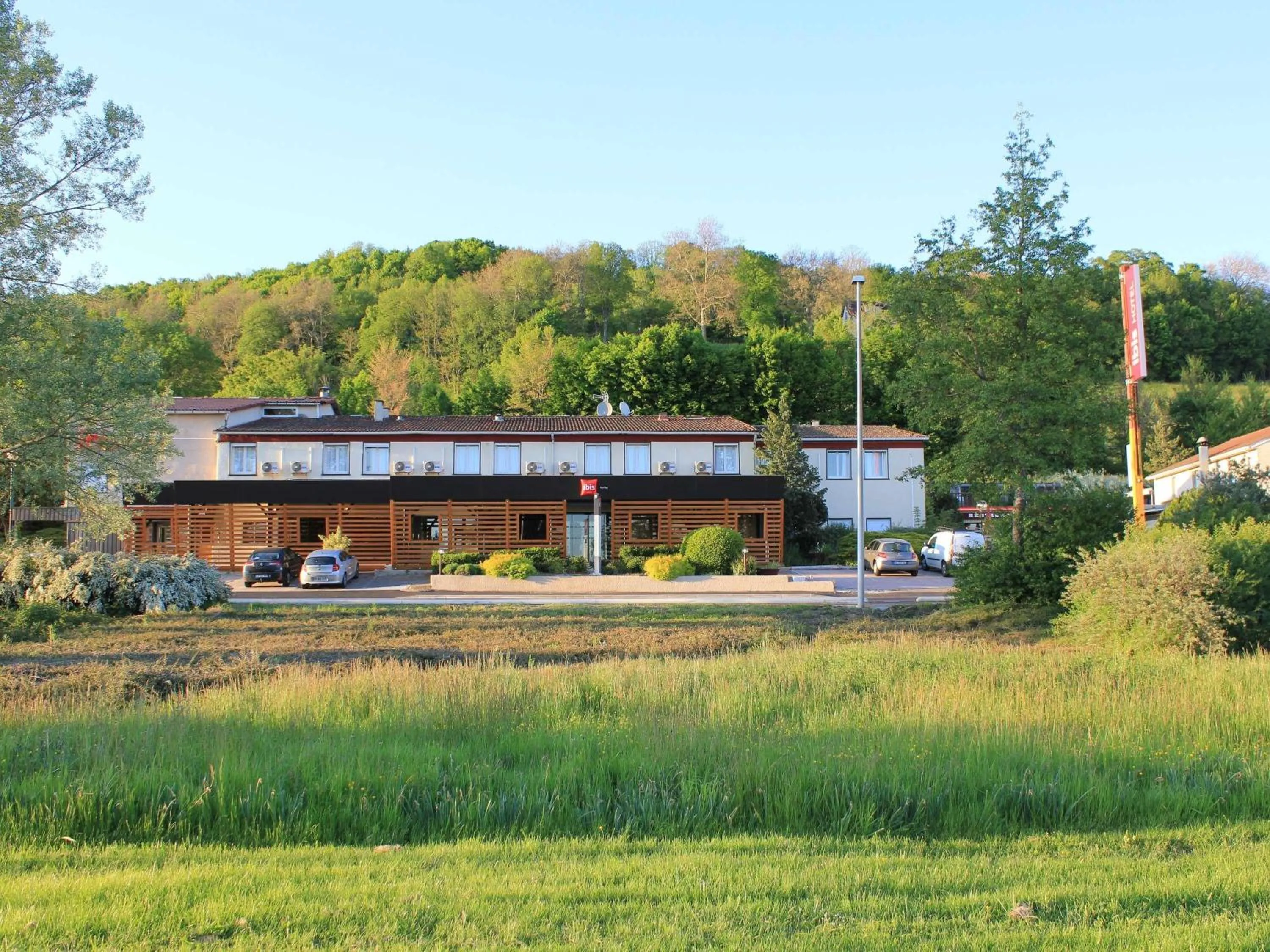 Property building in ibis Aurillac