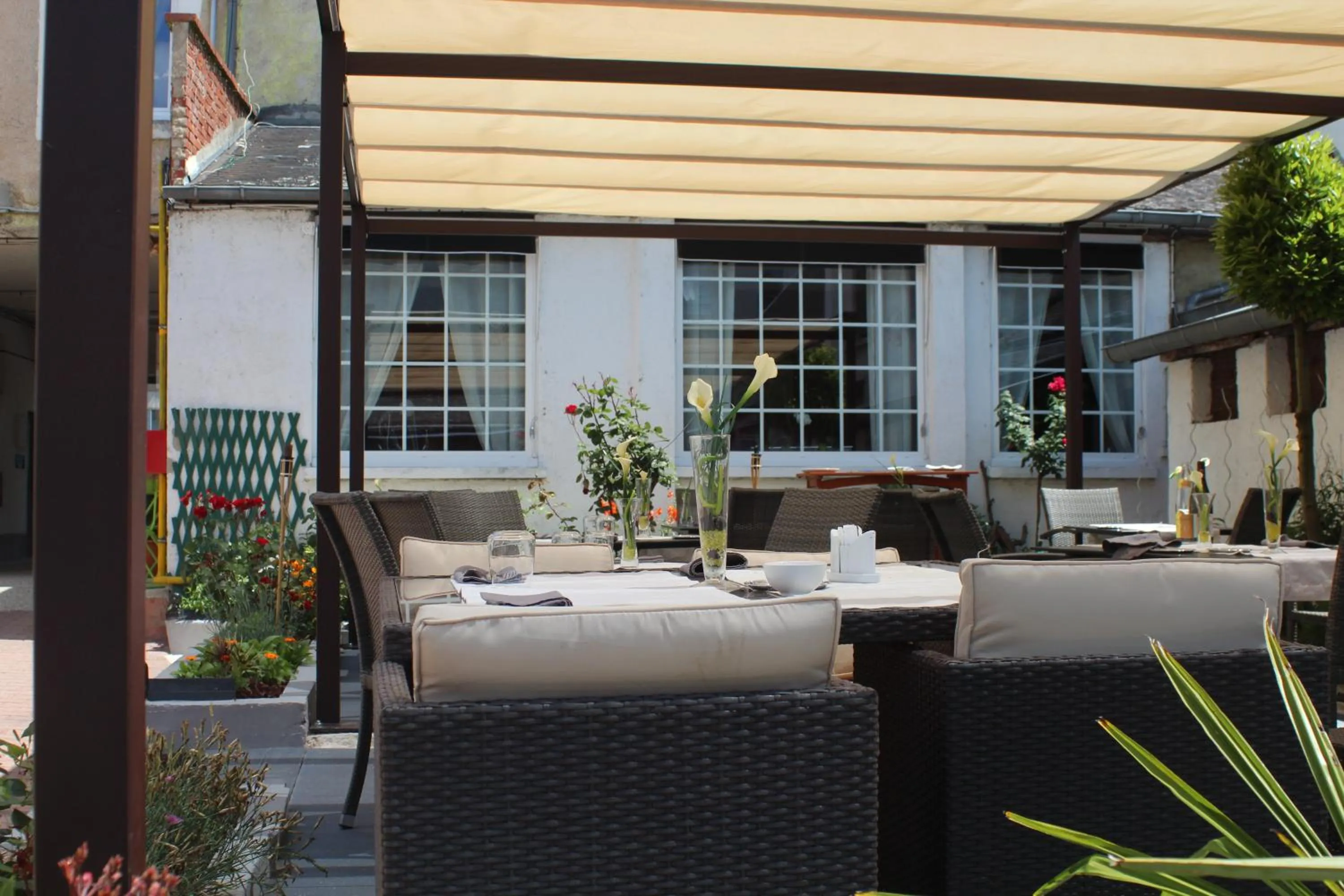 Logis Hôtels Restaurant Les 3 Rois