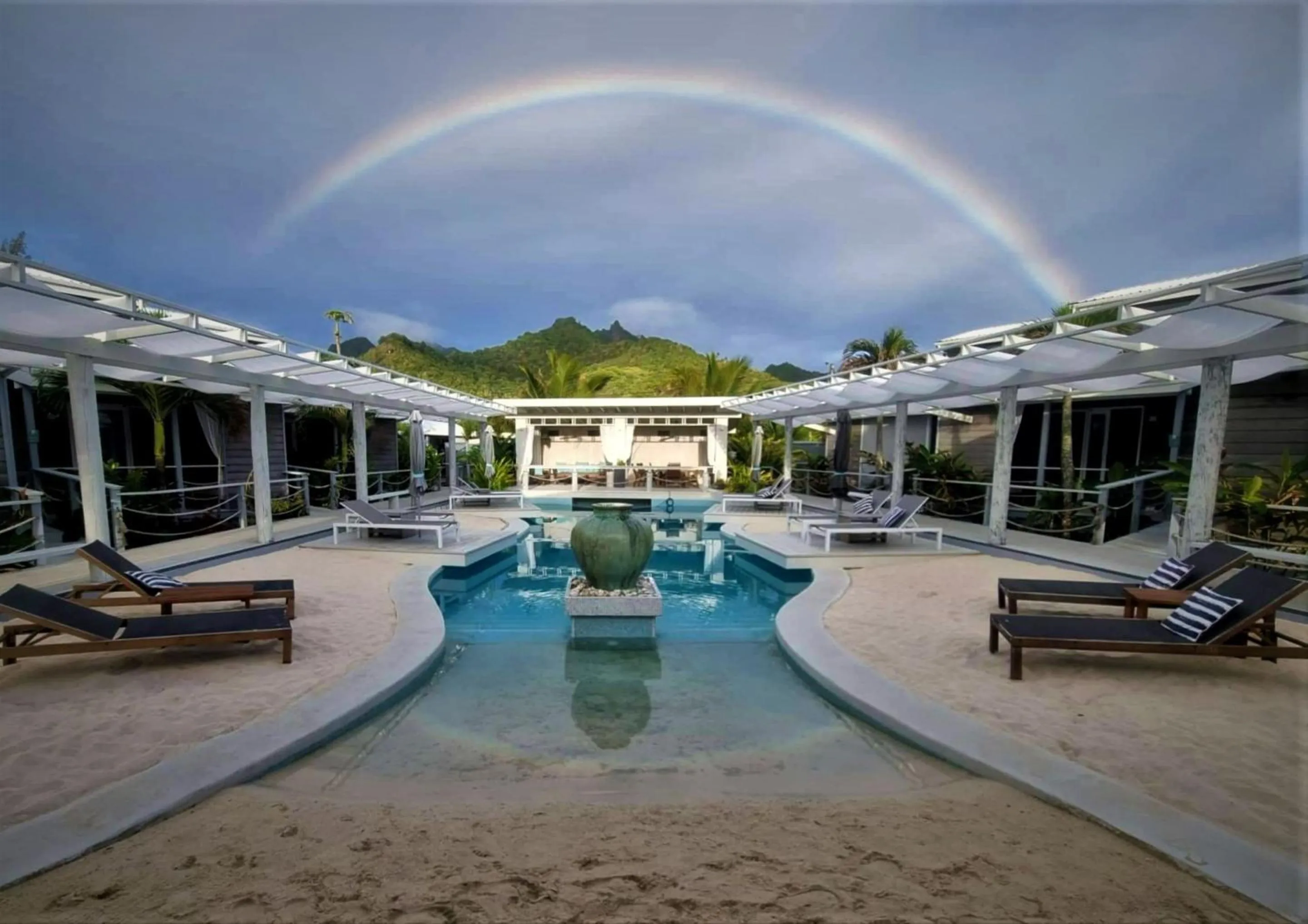 Mountain view in Ocean Escape Resort & Spa