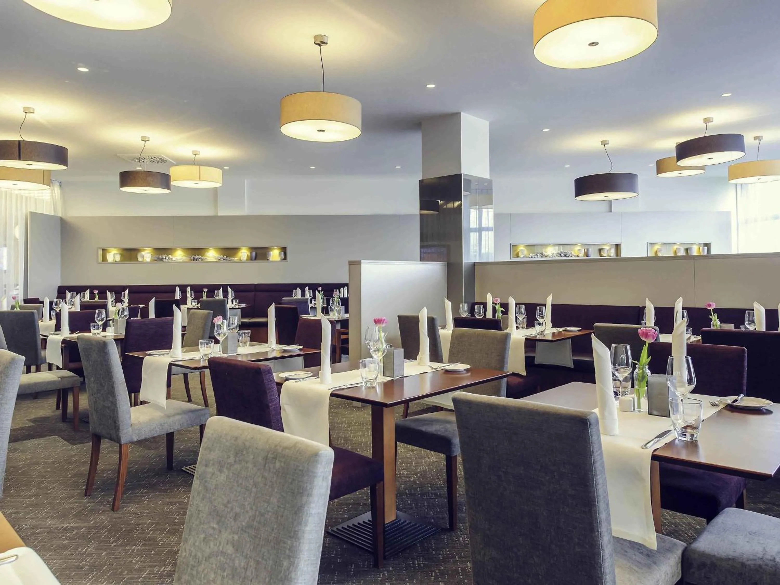 Restaurant/places to eat in Mercure Düsseldorf Kaarst