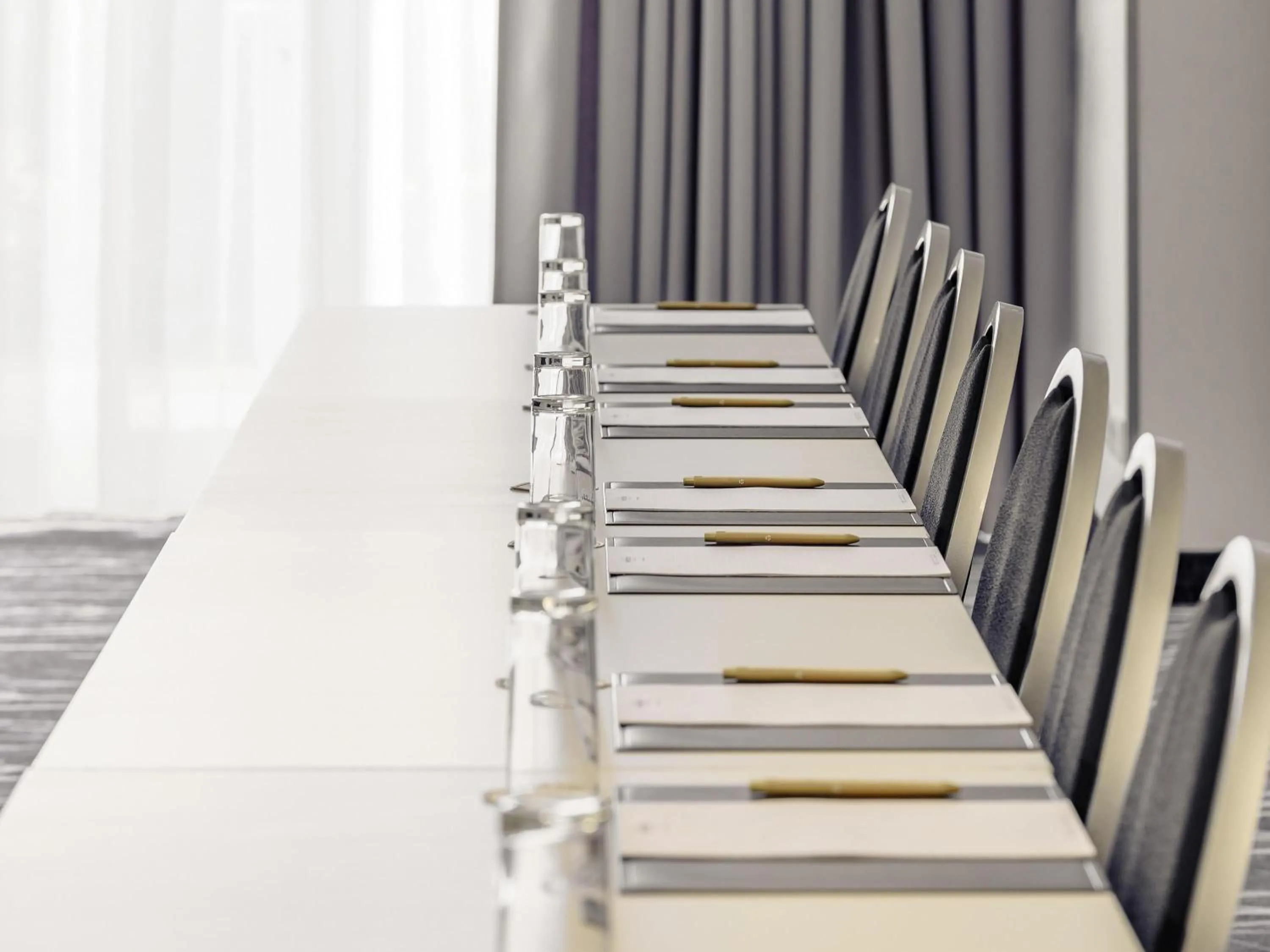 Meeting/conference room in Mercure Düsseldorf Kaarst