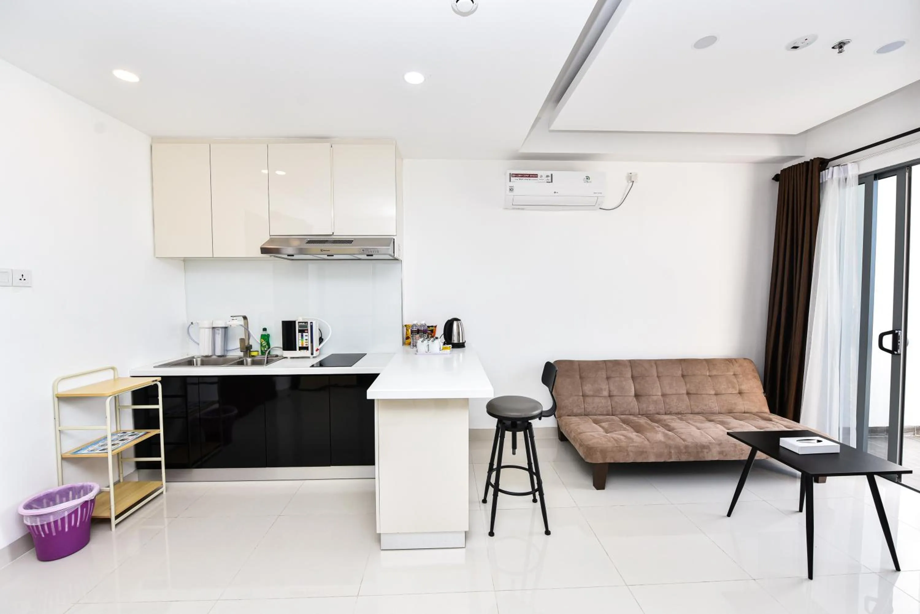 LOVINA 17-11 at Harbour Bay Residences