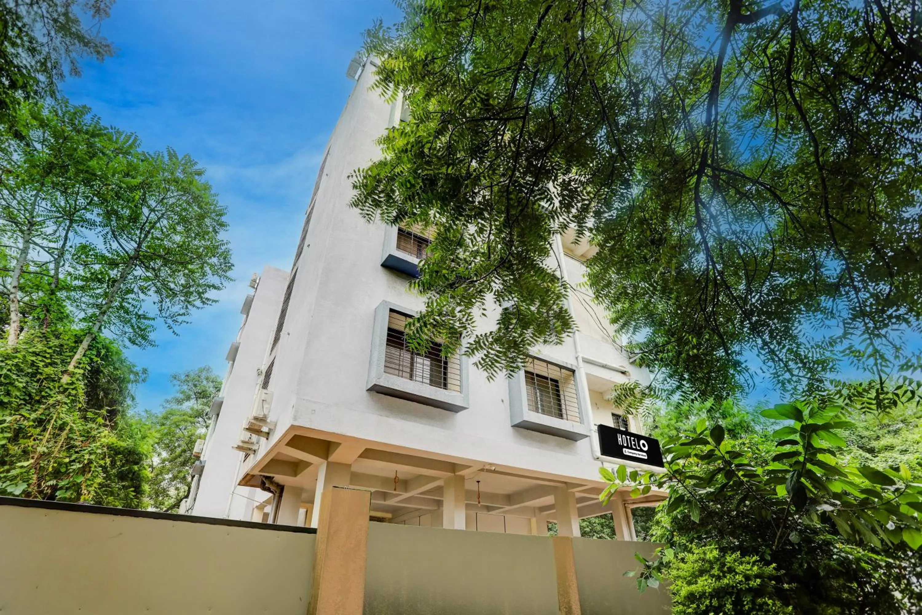 Facade/entrance in Hotel O Wardha Road Near Airport