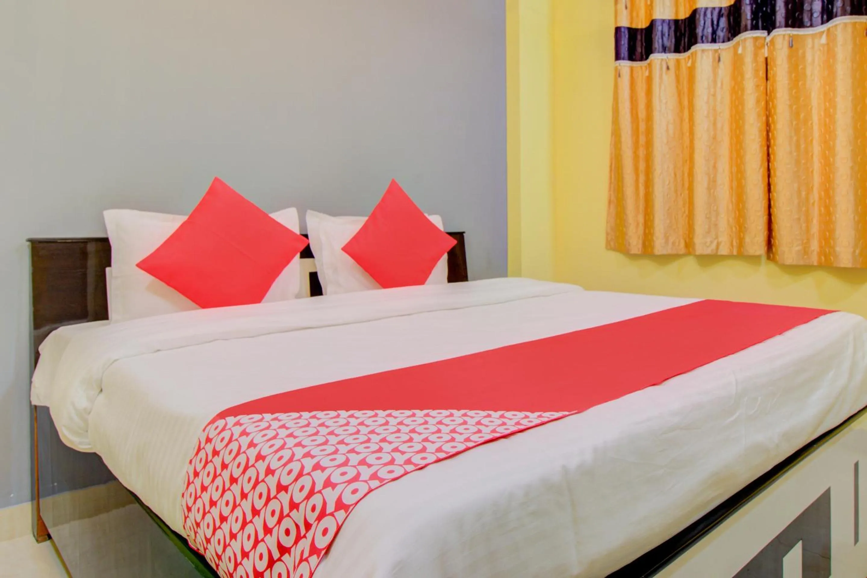 Bedroom in Hotel O by OYO Tare Farms