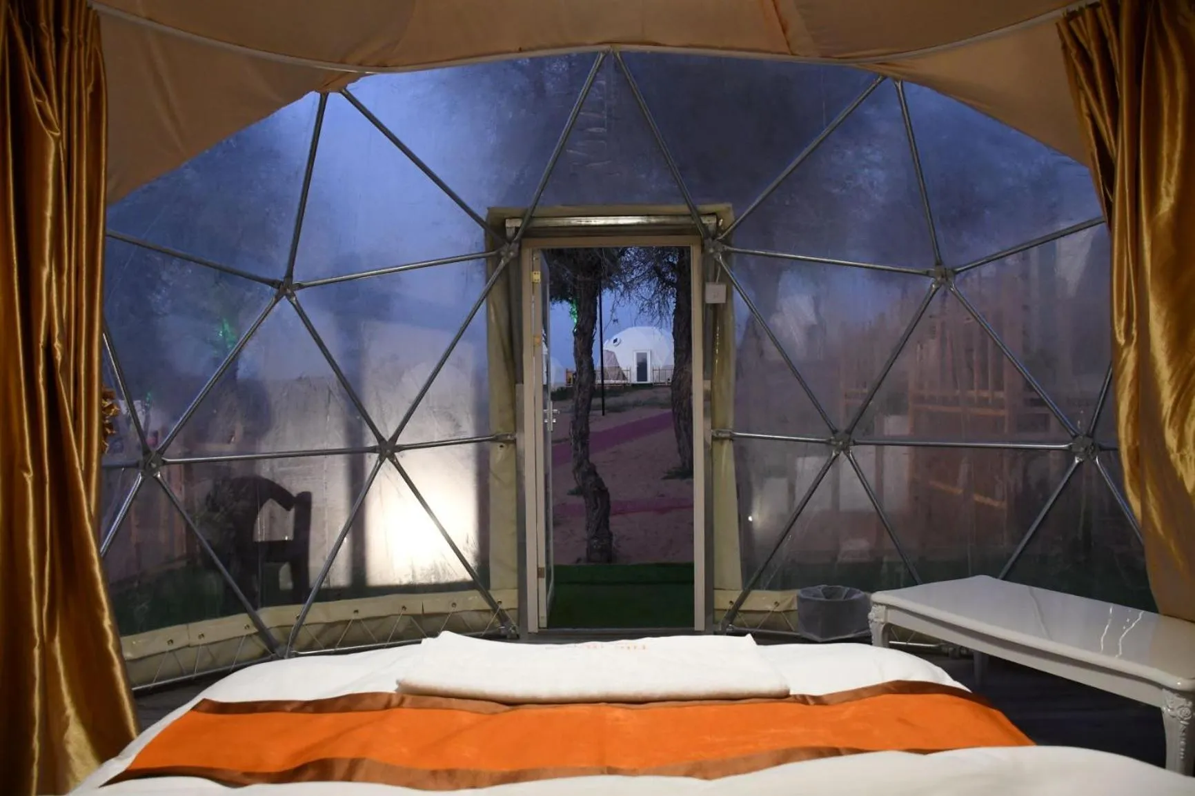 Bed in The Dunes Camping & Safari RAK