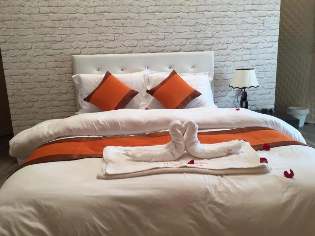 Bed in The Dunes Camping & Safari RAK