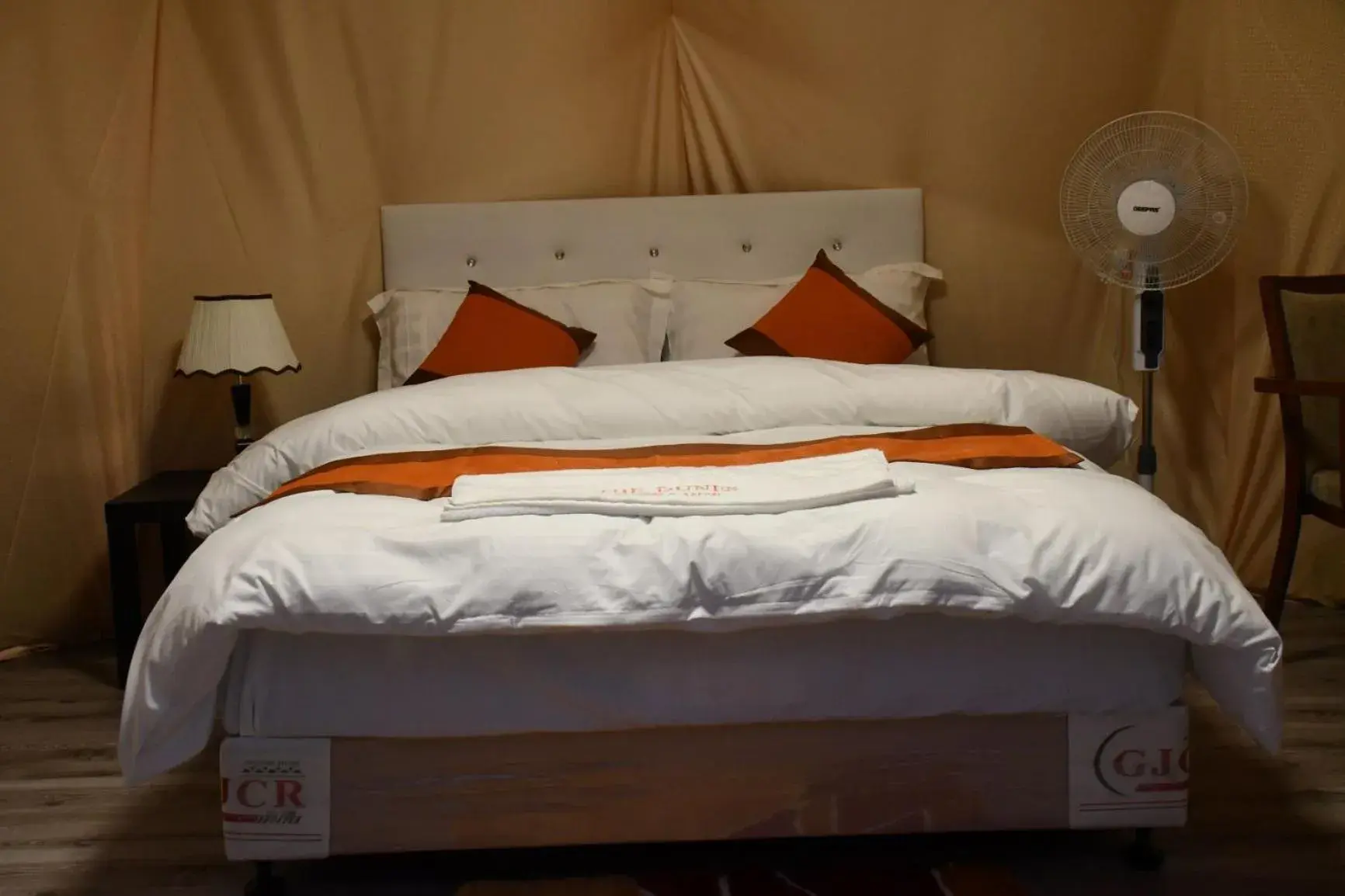 Deluxe Double or Twin Room in The Dunes Camping & Safari RAK Deluxe Double or Twin Room in The Dunes Camping & Safari RAK