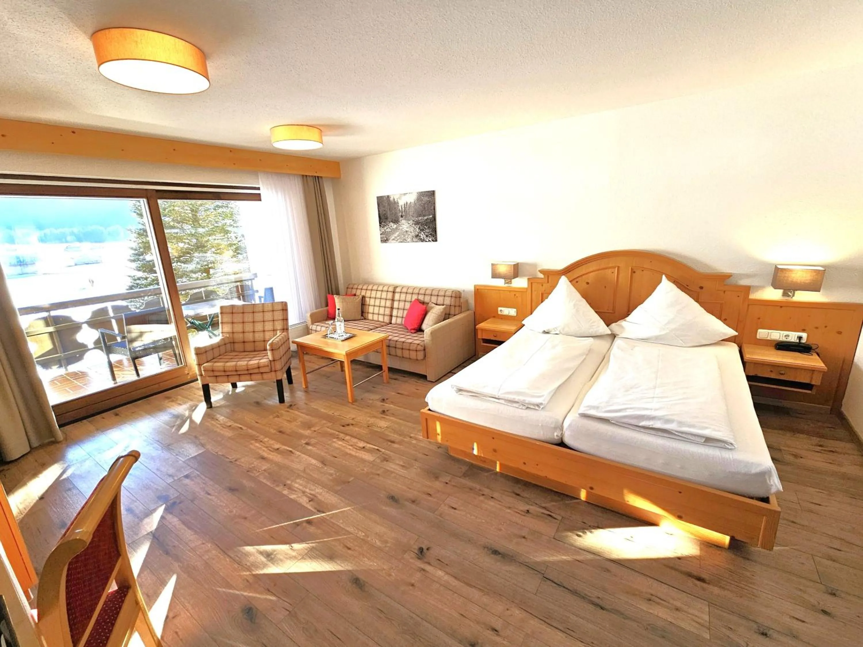 View (from property/room), Bed in Hotel Cafe Fuggerhof