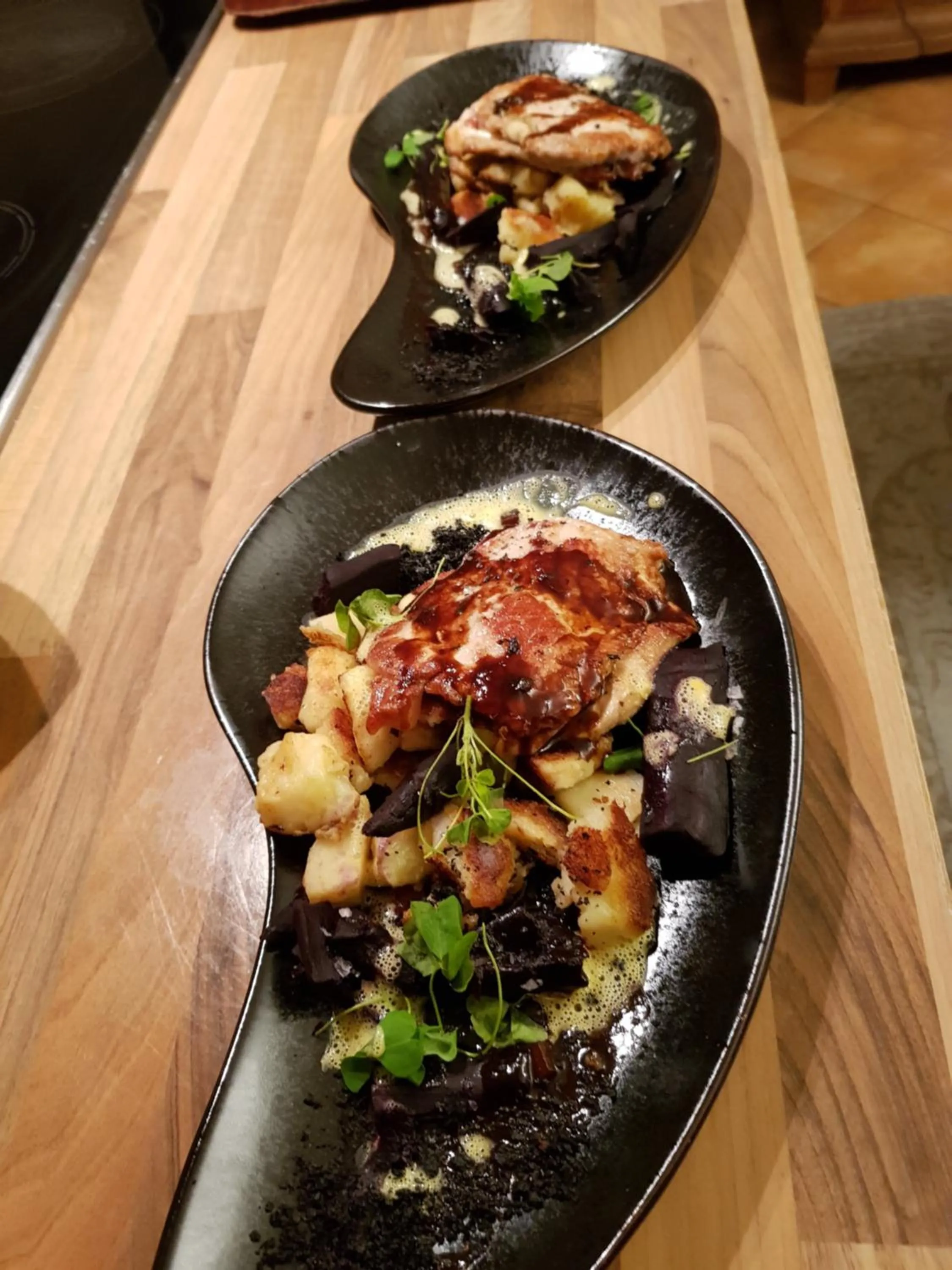 Restaurant/places to eat in Ampervilla Hotel