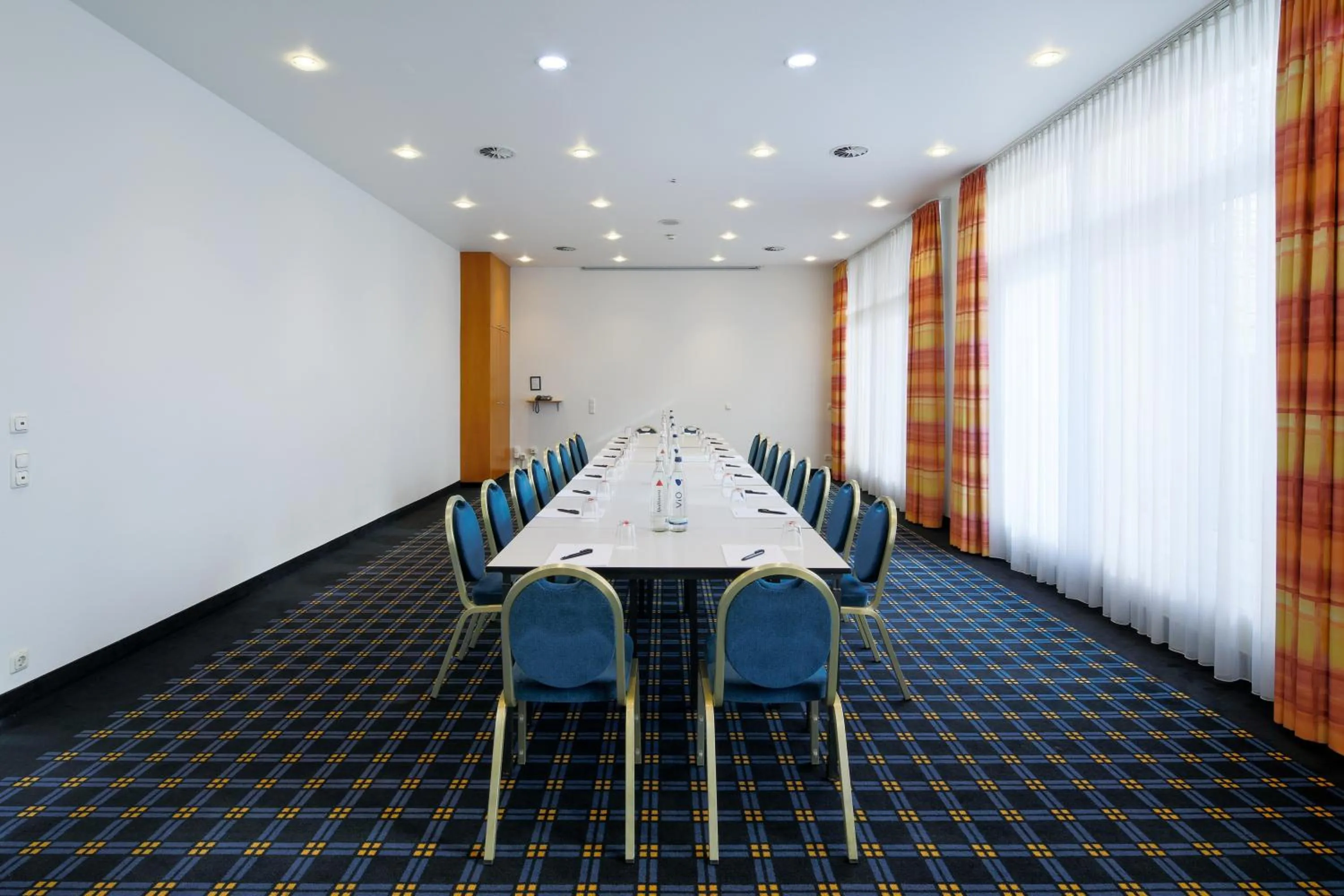 Business facilities in H+ Hotel Köln Hürth