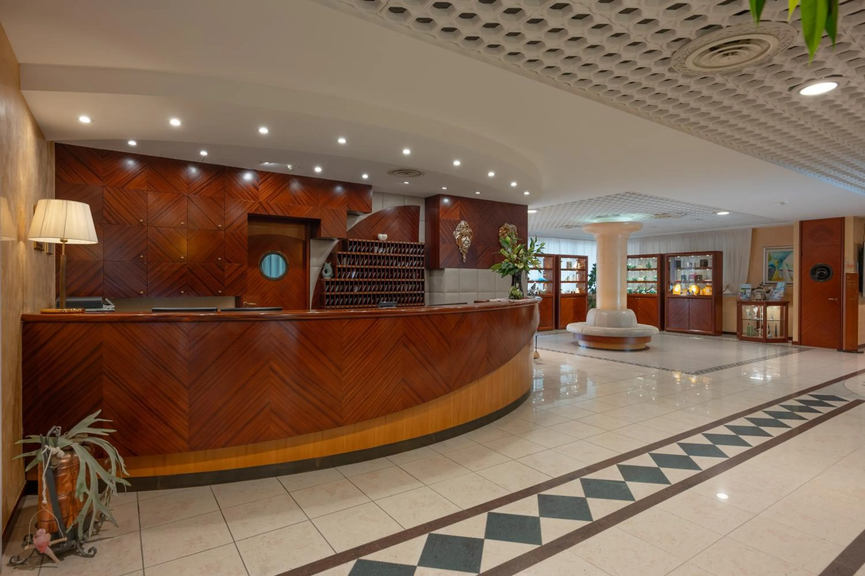 Lobby or reception in Aparthotel Holiday