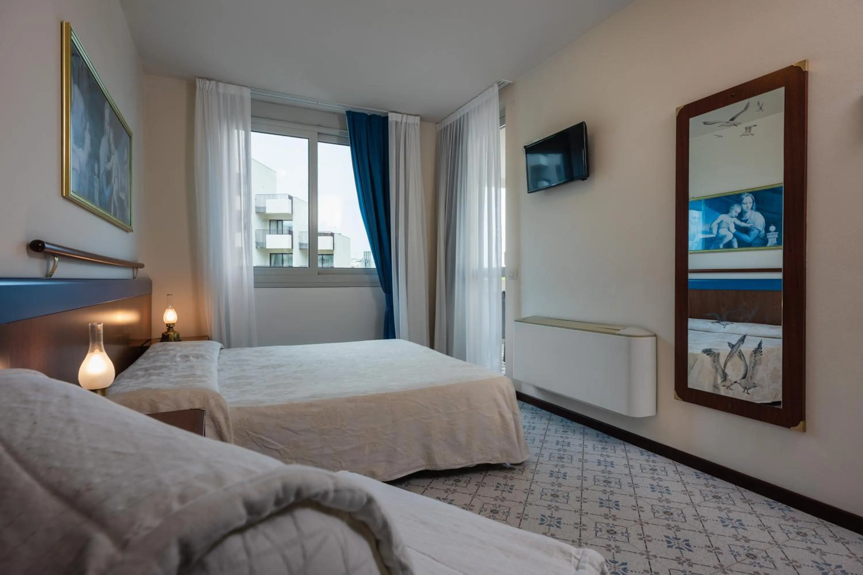 Photo of the whole room, Bed in Aparthotel Holiday